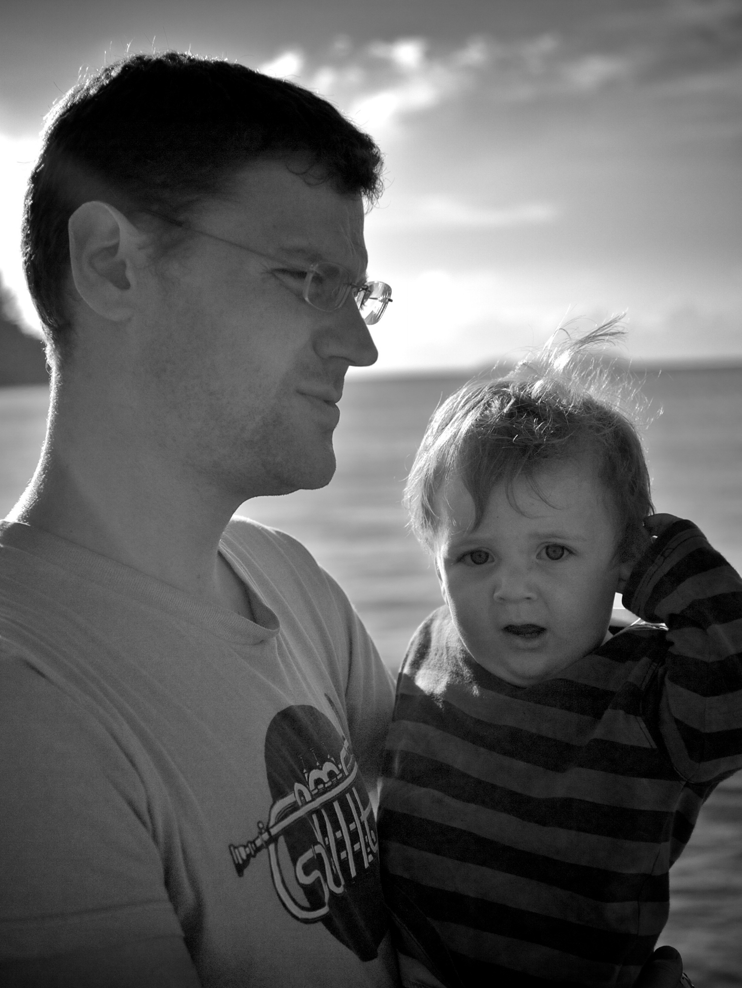 Wayne Hudson Photography, Lucria Creative, Cornwall and Devon wedding photographer based in Launceston, family, children, baby and new born photography