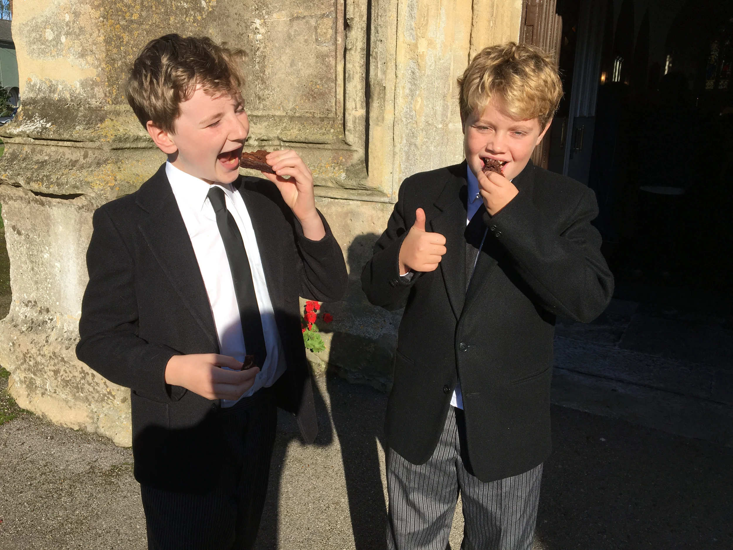 Wells Cathedral Choristers and Cake!.jpg