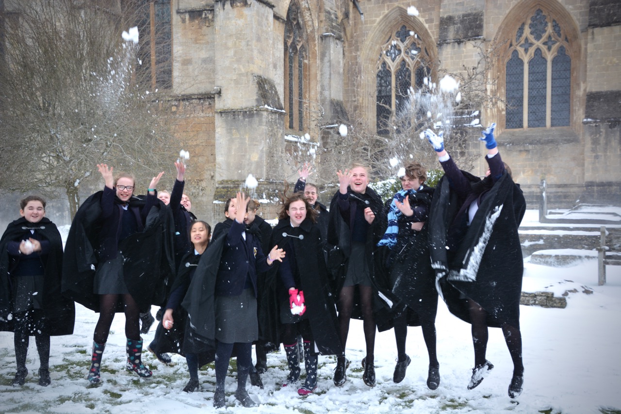 Choristers in the Snow 180318 - 16.jpg