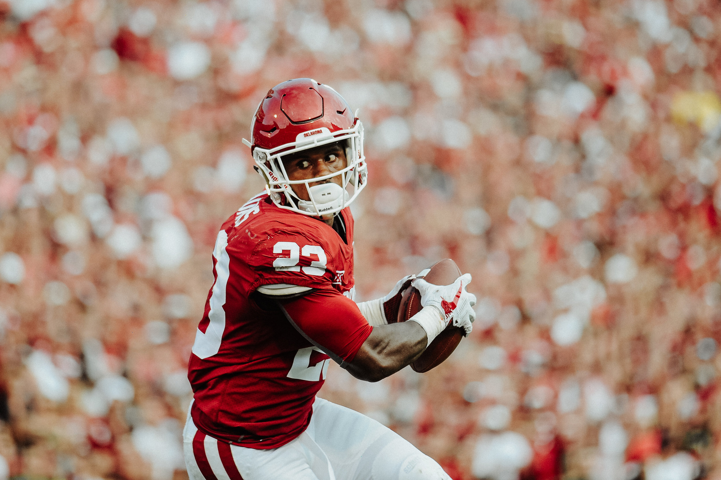 University of Oklahoma Sooners' Abdul Adams receives a pass and turns to the endzone during a home game against Tulane University on September 16, 2017.