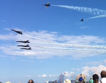 EAA 2017 Blue Angles.JPG