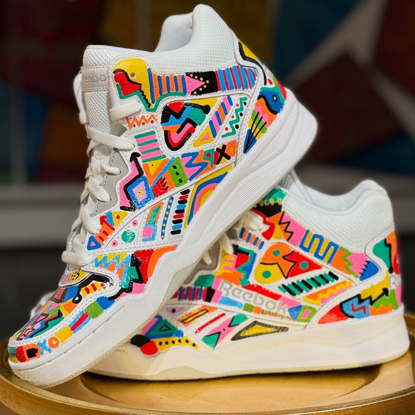 custom kicks 
.
.
.
#sneakers #sneakerhead #fashion #kicks #reebok #sneakersaddict #hypebeast #kicksonfire #streetwear #kickstagram