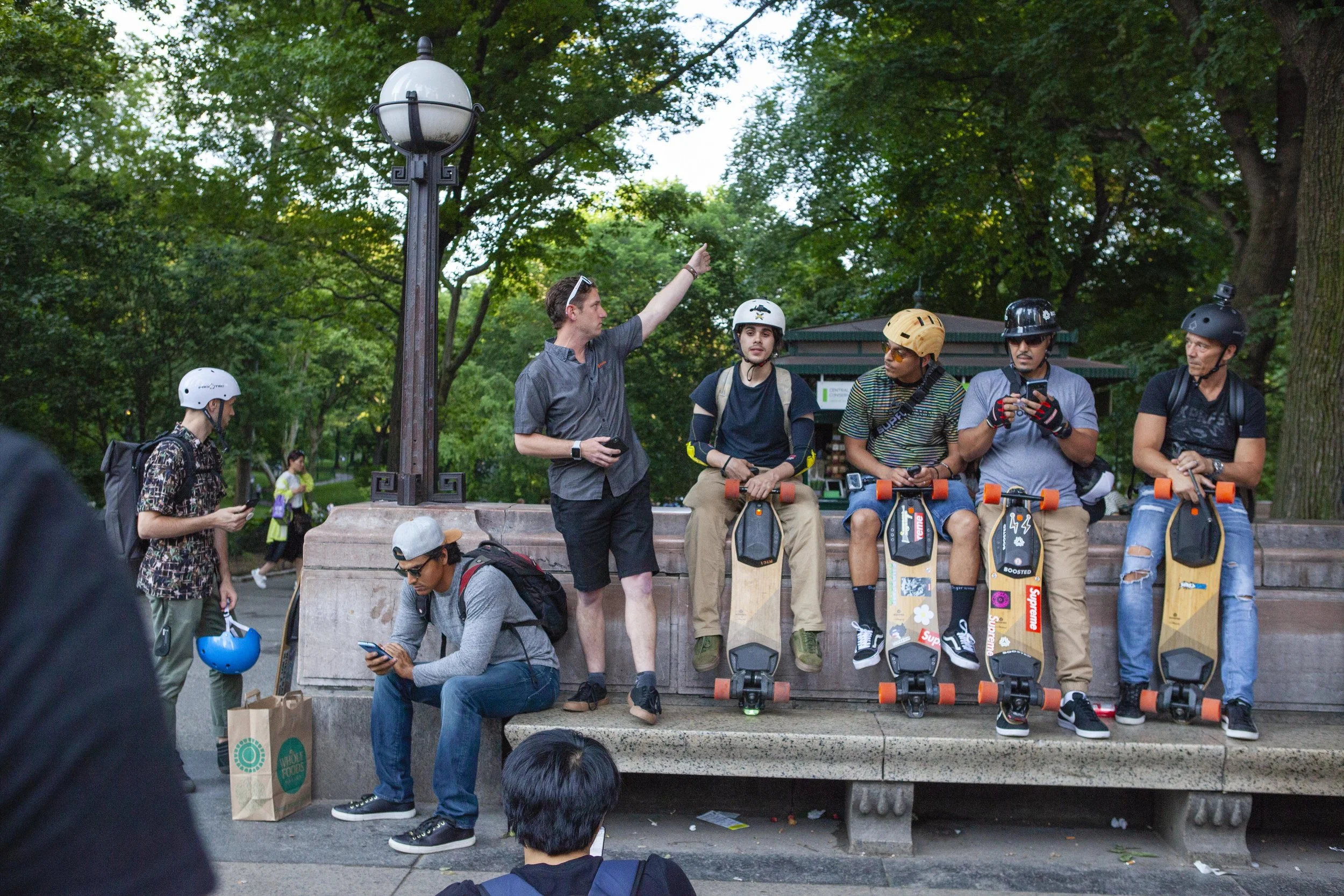 Bobby Dunn, a Boosted representative, gives pre-flight instruction. 