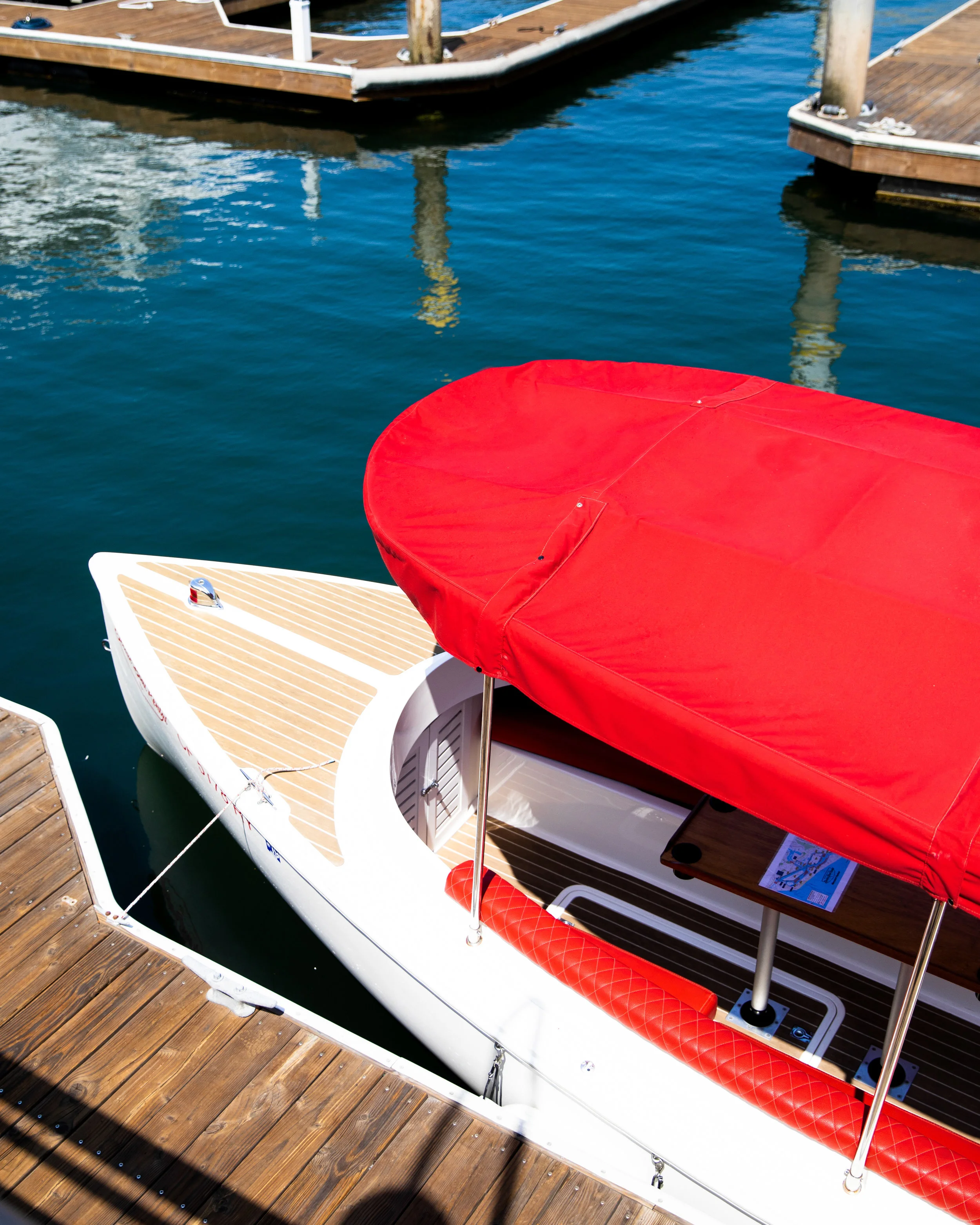 electric_boat-1.jpg