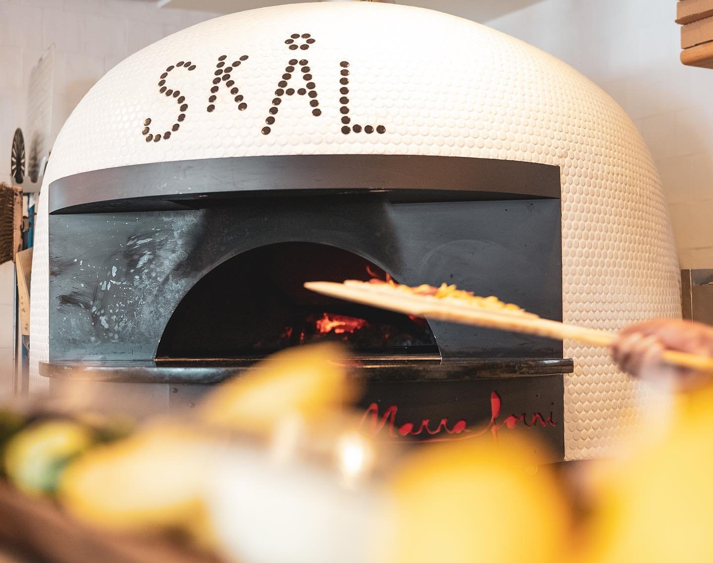 Sk&aring;l Pizza x Fableist Wine Dinner 
Join @skal.pizza for a 5-course wine pairing dinner with @fableistwine on Monday, May 13th from 7 -9:30pm.
Don&rsquo;t miss a deliciously indulgent night filled with great wine, wood fired pizza, seasonal vege