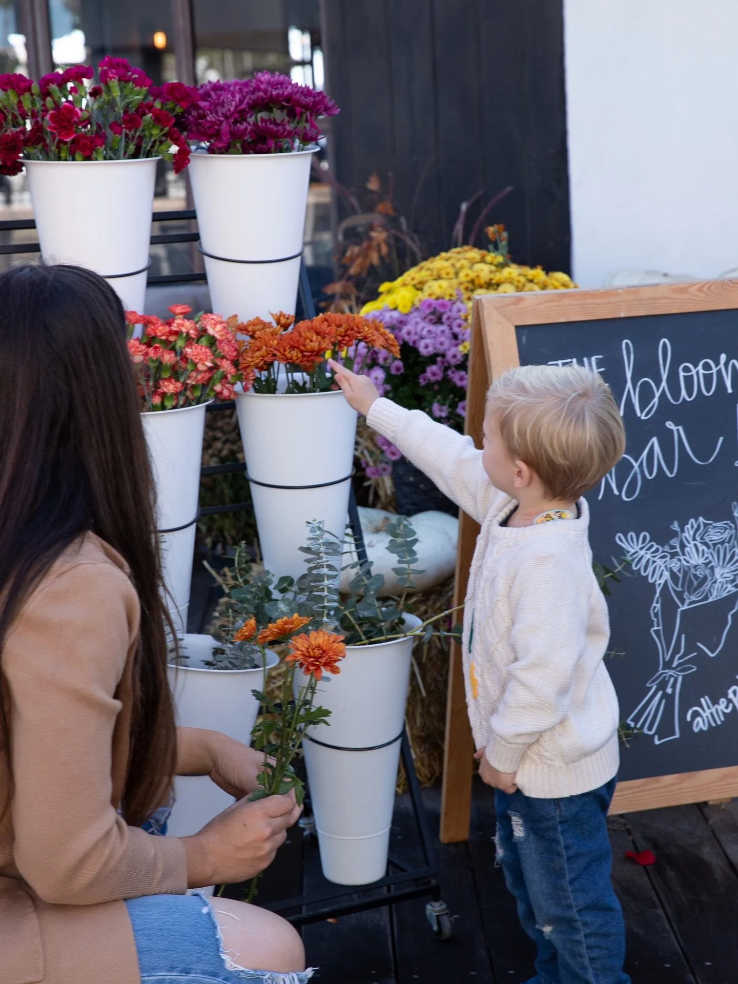 Friendsgiving on the Lido Deck⁠
🗓️ Friday, November 21st⁠
⏰ 11am - 1pm⁠
⁠
Join us on the Lido Deck for Frenchgiving: a cozy Parisian caf&eacute;&ndash;style spin on Friendsgiving brought to you by @thepicnic.collective⁠
⁠
Enjoy caf&eacute; vibes, Fr