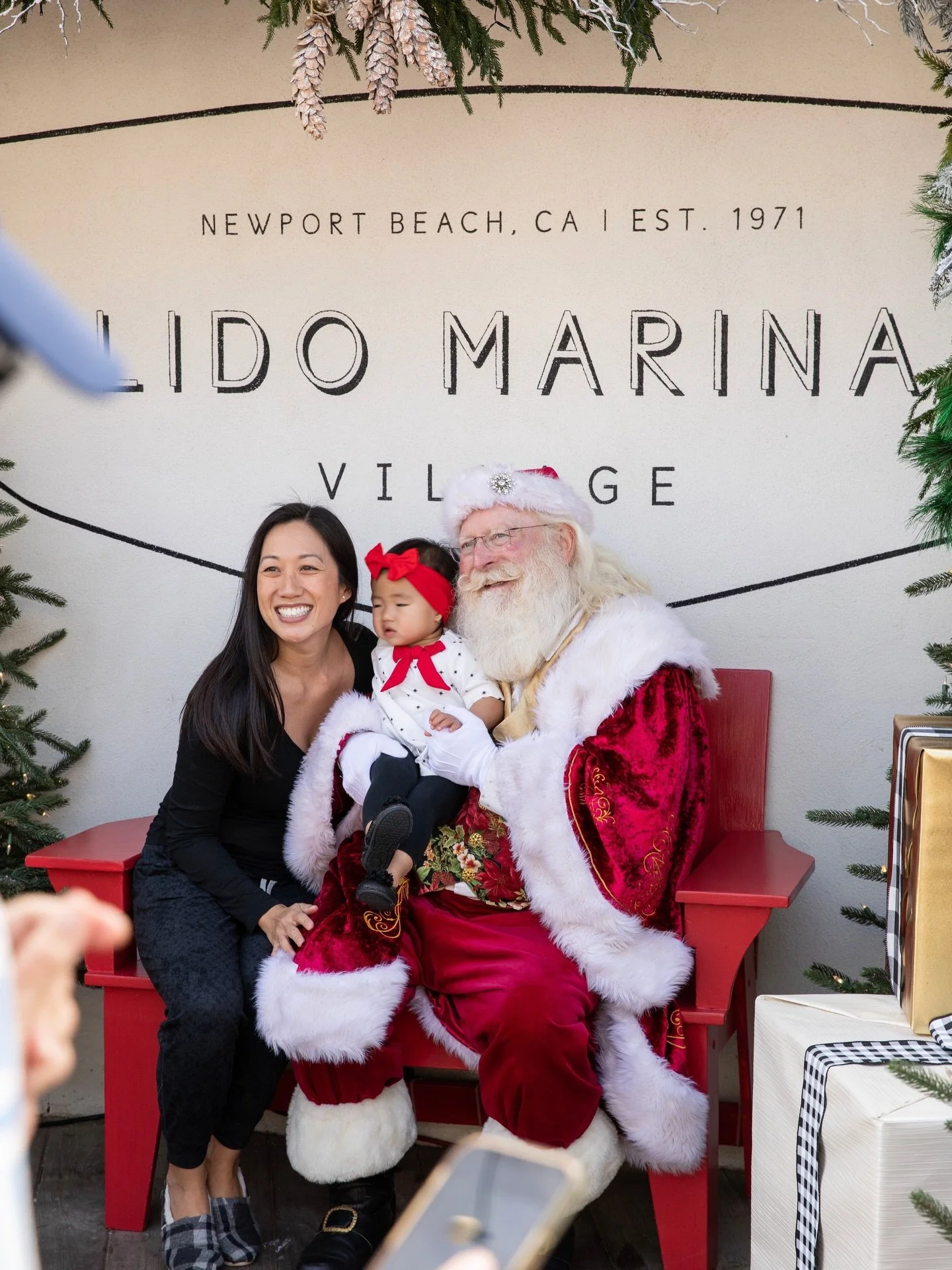 The holidays are in full swing at Lido Marina Village!⁠
⁠
🎅 Stop by for Santa visits Thursday through Sunday⁠
🎶 Live music all month long⁠
🎁 Festive moments waiting around every corner.⁠
⁠
Plus, don't forget Santa's Arrival Celebration this Saturd