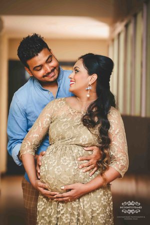 Viranica Manchu's Seemantham Function! – South India Fashion | Maternity  photography poses couple, Indian maternity, Indian maternity wear