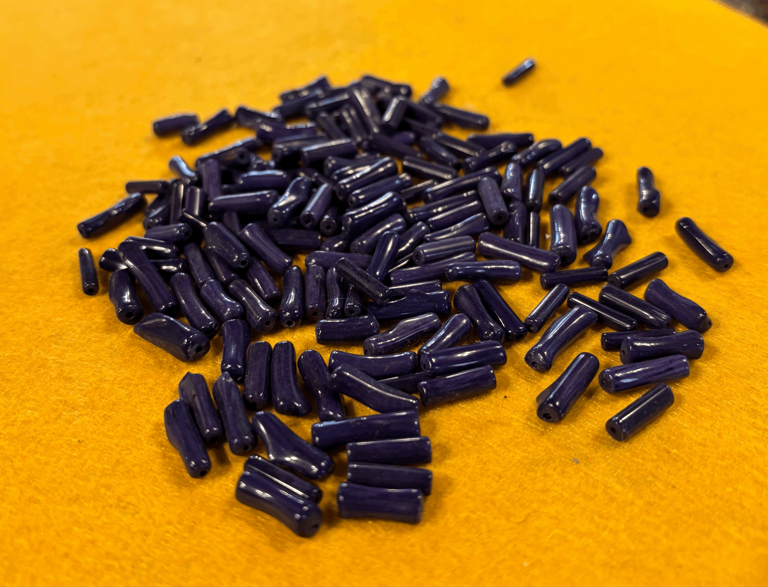 Violet Confetti Bead