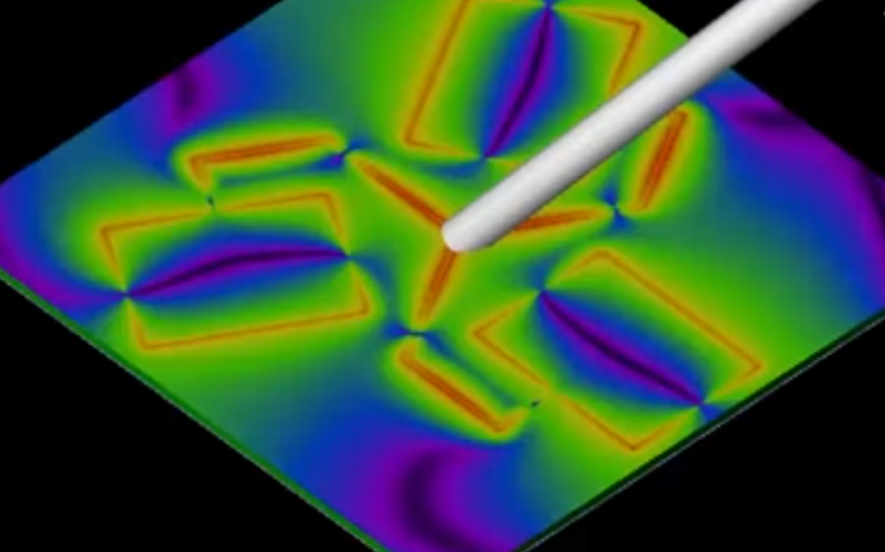 EM Antenna Far-Fields in XFdtd