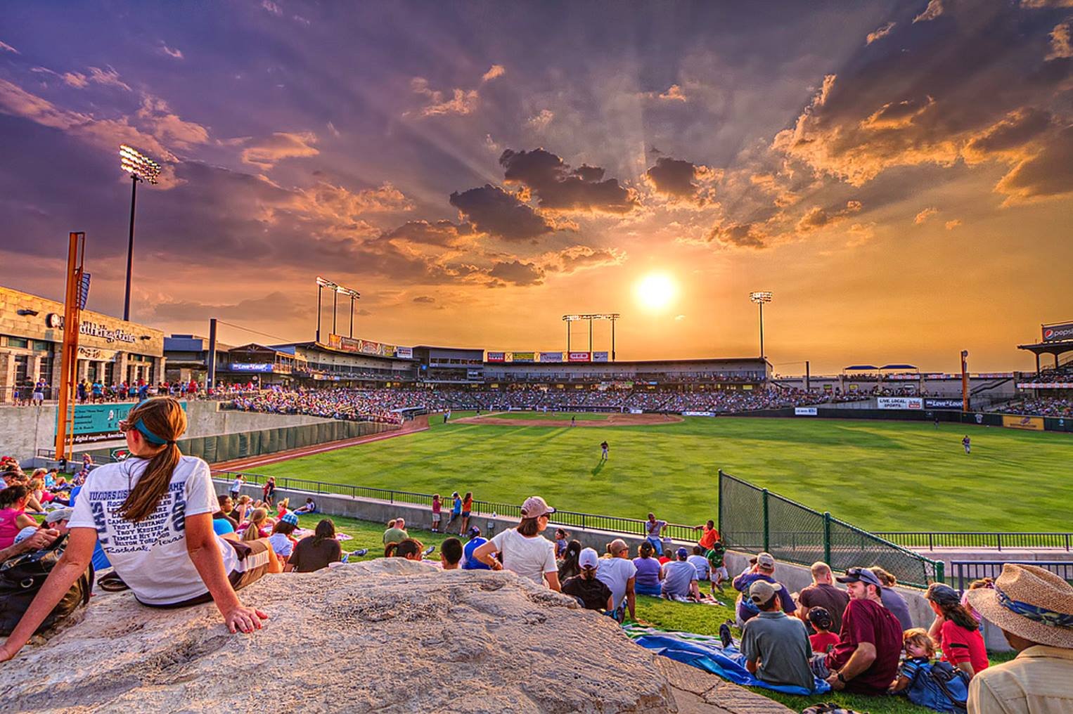 Take Me Out to the Ballgame &ndash; Sigs Style! ⚾
Next Wednesday, High Schoolers are invited to a @rrexpress baseball game for a night of big plays, stadium snacks, and summer fun! Whether you&rsquo;re a die-hard baseball fan or just in it for the Di