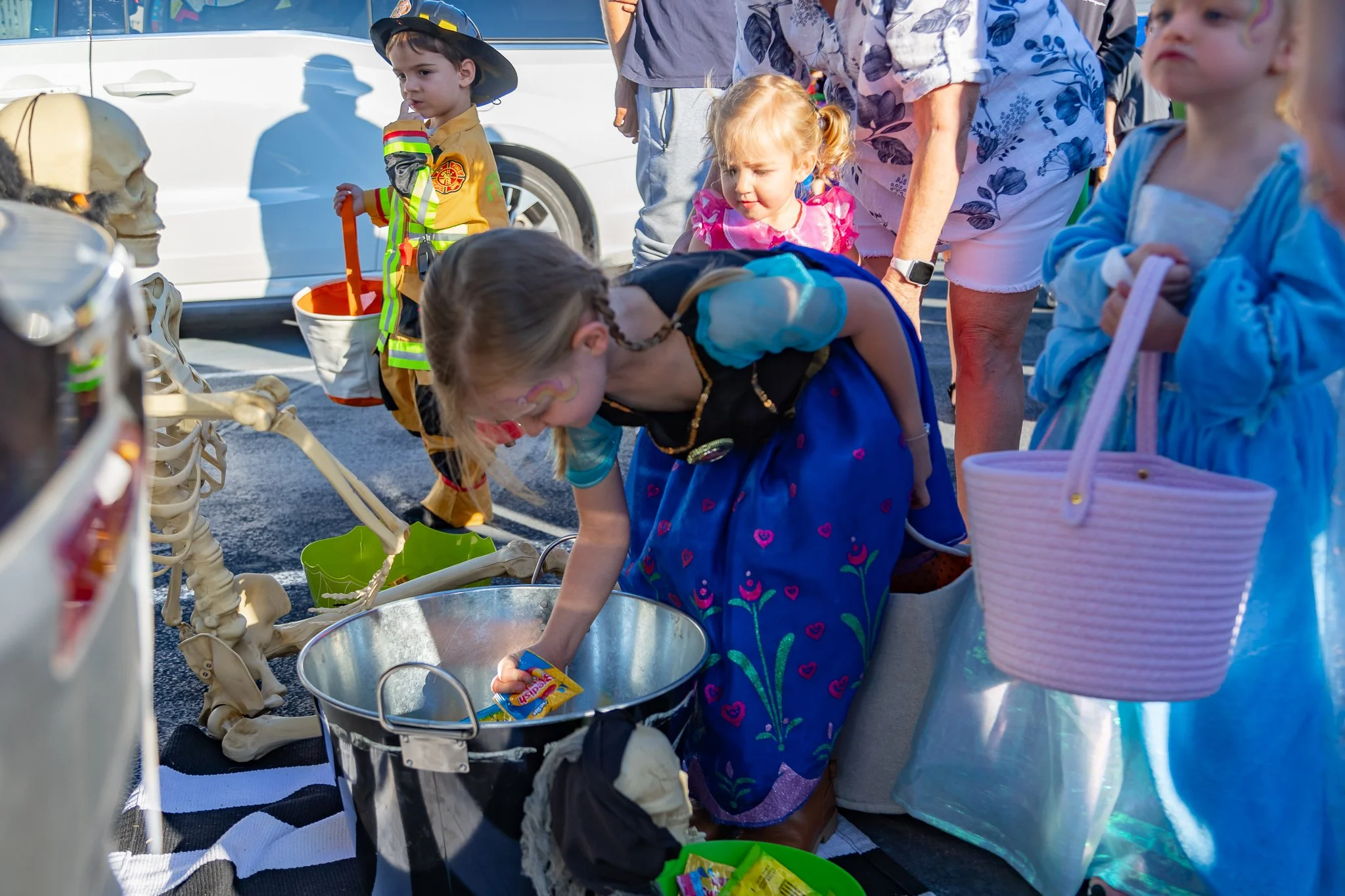 Binning Girls Trunk or Treat.jpg