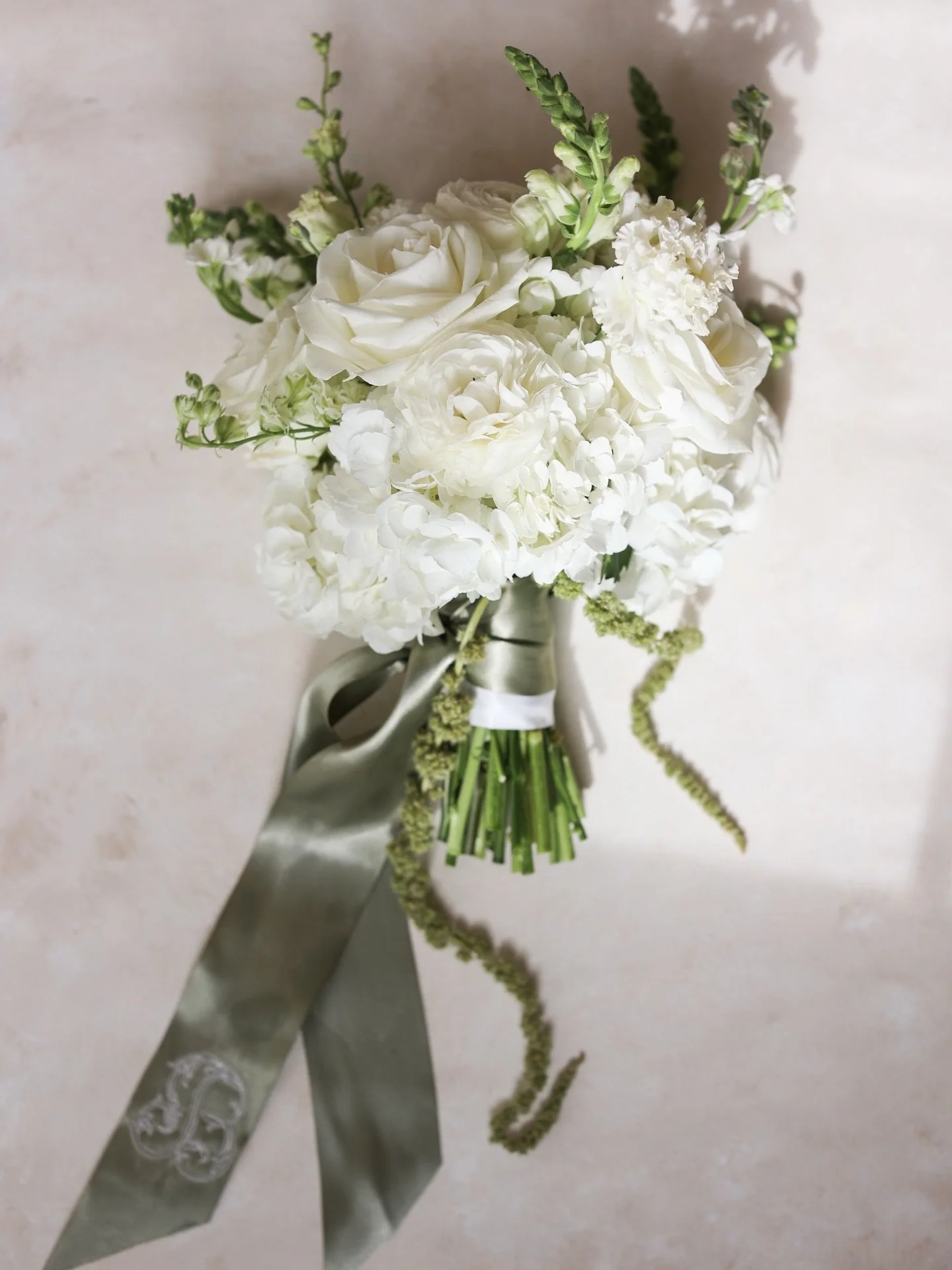 Some days you just need the quiet and to finish the last of your editing.

Because tomorrow&hellip;it means you&rsquo;ll wake up with ZERO pictures to be edited in your catalog. 😭🙌🏼 #amycoleweddings