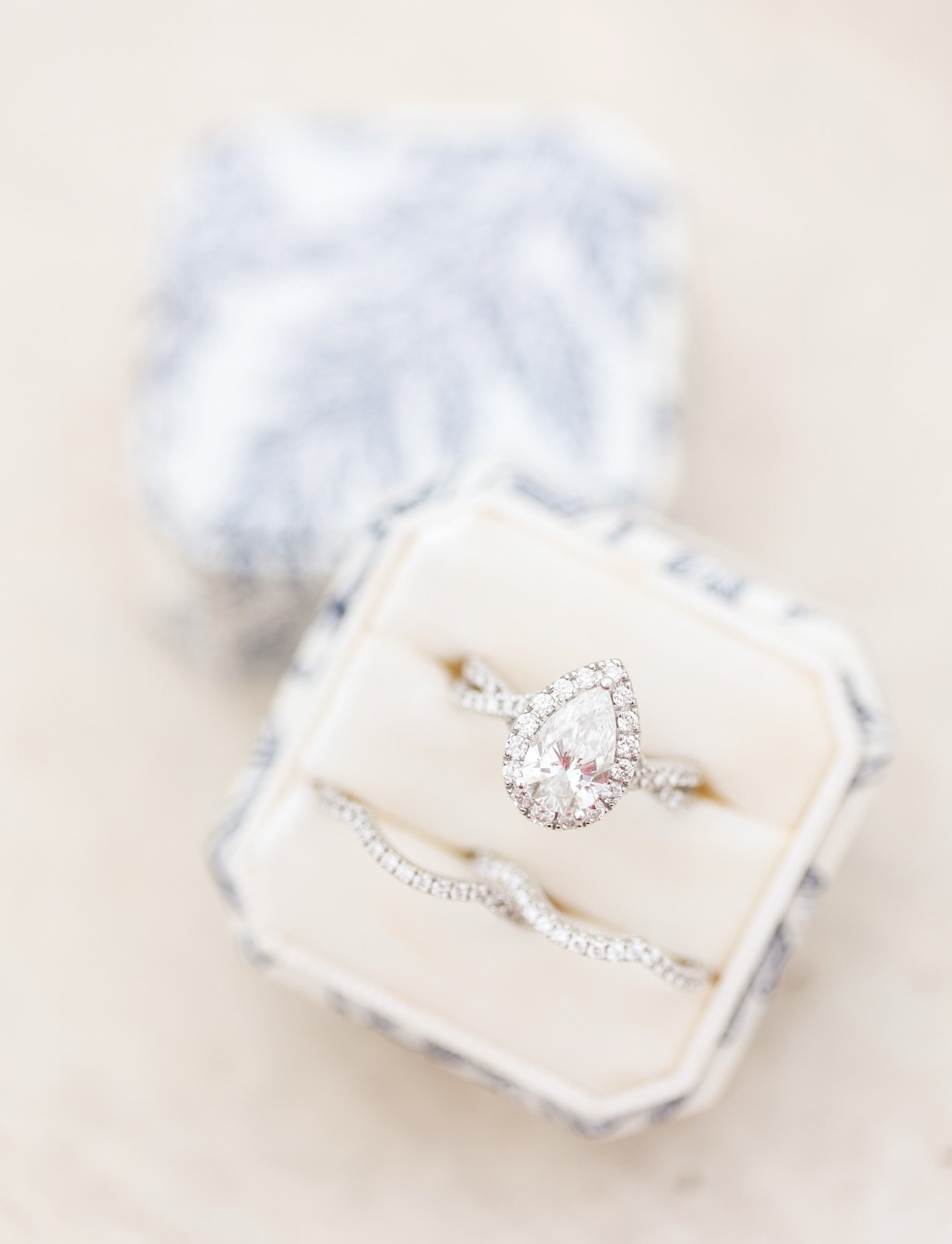 29 // twenty nine years ago today, this stud asked me to go on a date and the rest is history.

We were 15 and 18 and had no clue what this crazy life would bring, but saying yes to a date at Applebee&rsquo;s was the best yes! 

Happy Dating Annivers