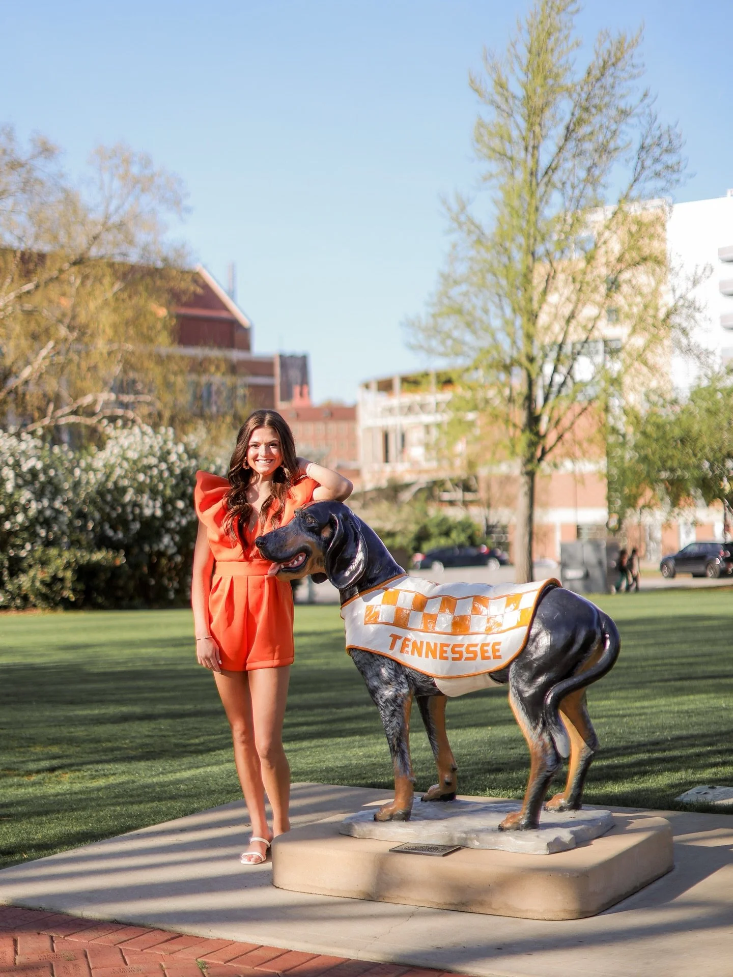 UTK grads! We are booking RIGHT now for graduation pictures and you don&rsquo;t want to miss out!

Head over to our website and let us know how we can capture this special time for you!

And high school seniors at @hallshightn and @gibbshighschool an