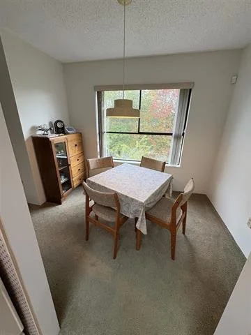 Listing #R3055826        Showing 5 of 24.jpeg