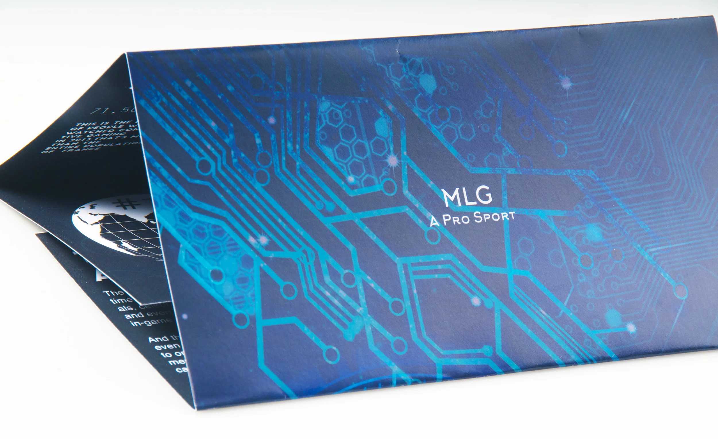 A unique tri-fold
