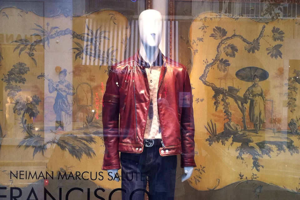 window display featuring Chinoiserie paintings