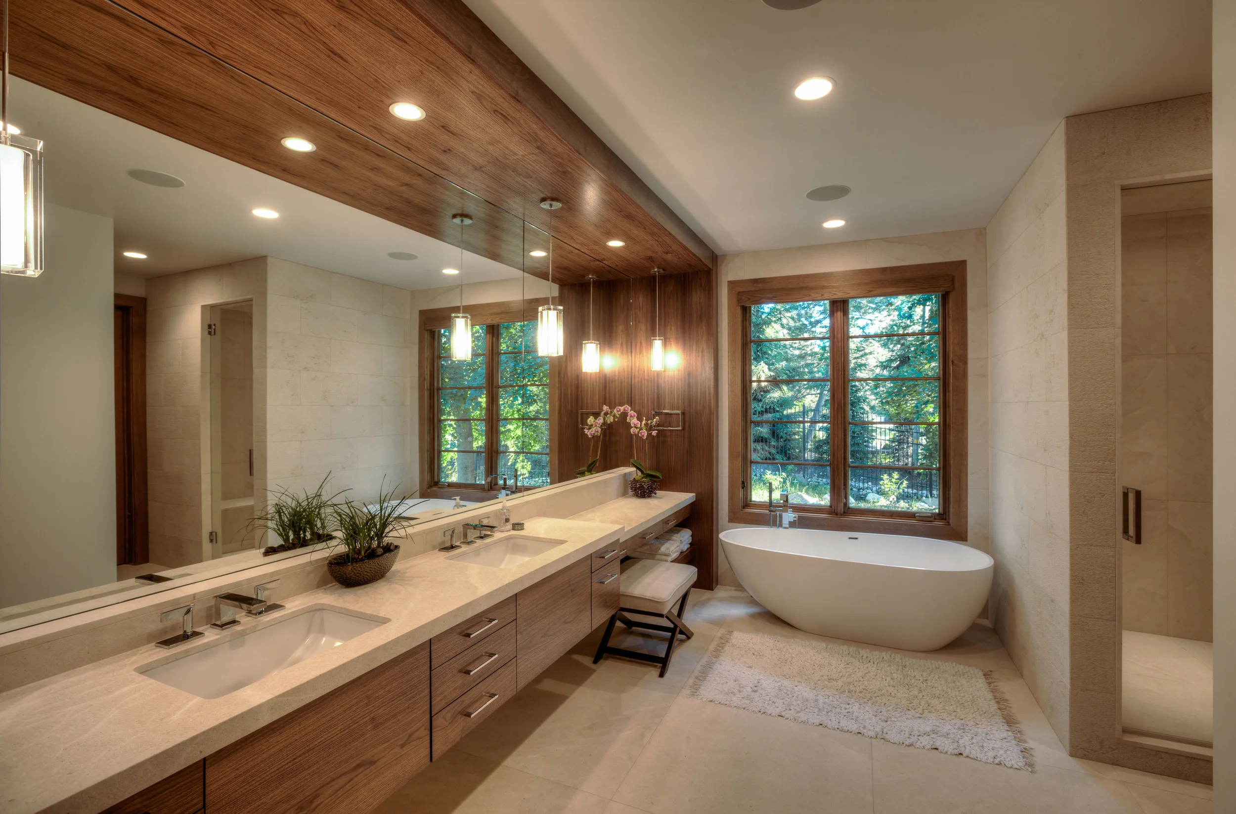 3308-05 _E0E9123_Master Bath.jpg