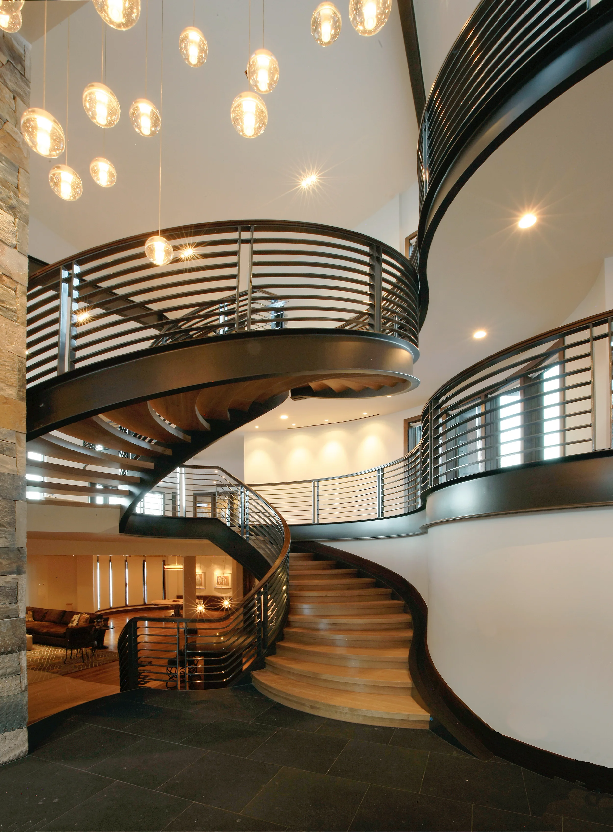 _3111-03-_E0E8582-Entry-stairs.jpg