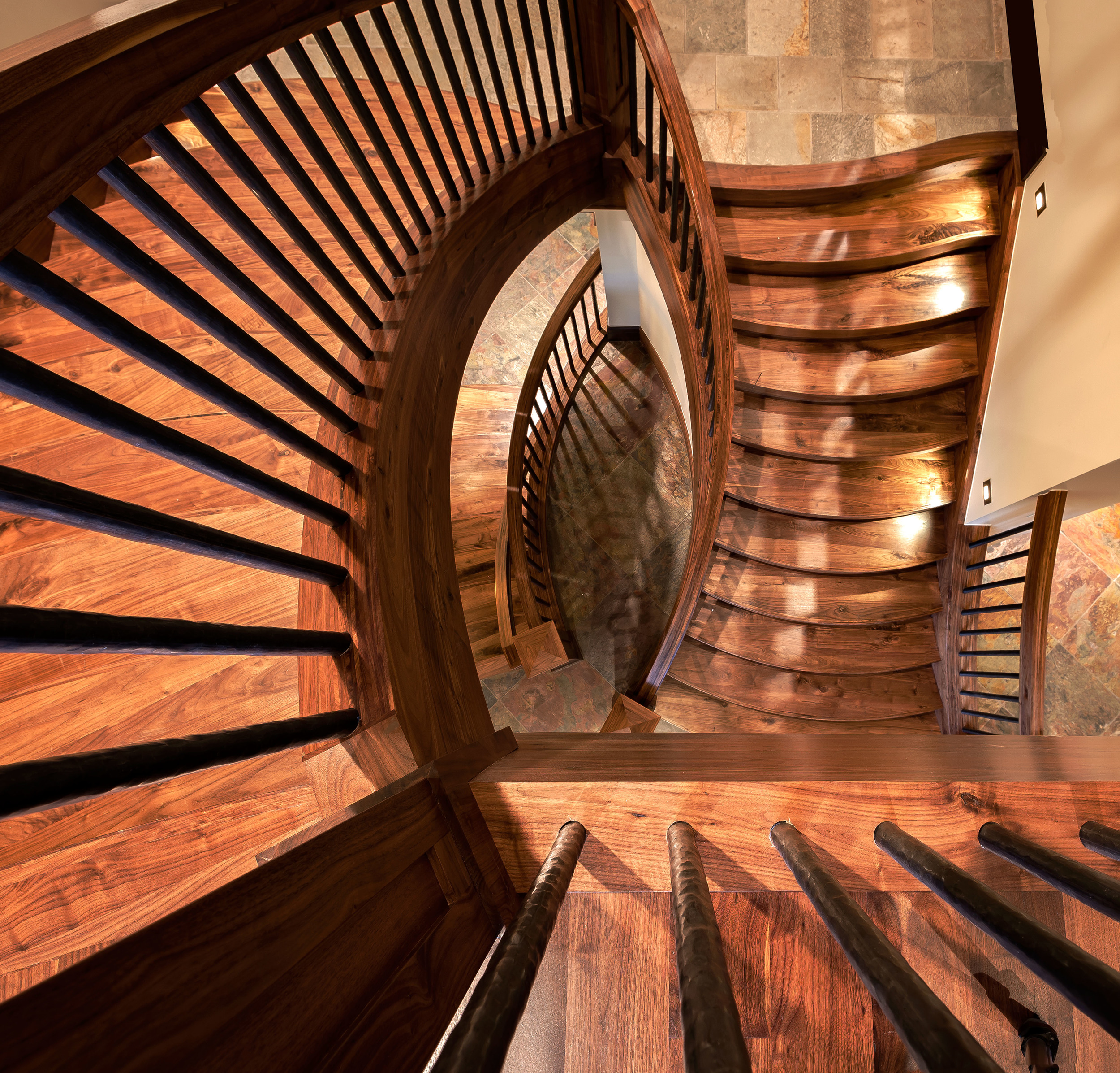 Adcock  3503-07_E0E2287 Staircase fr above.jpg