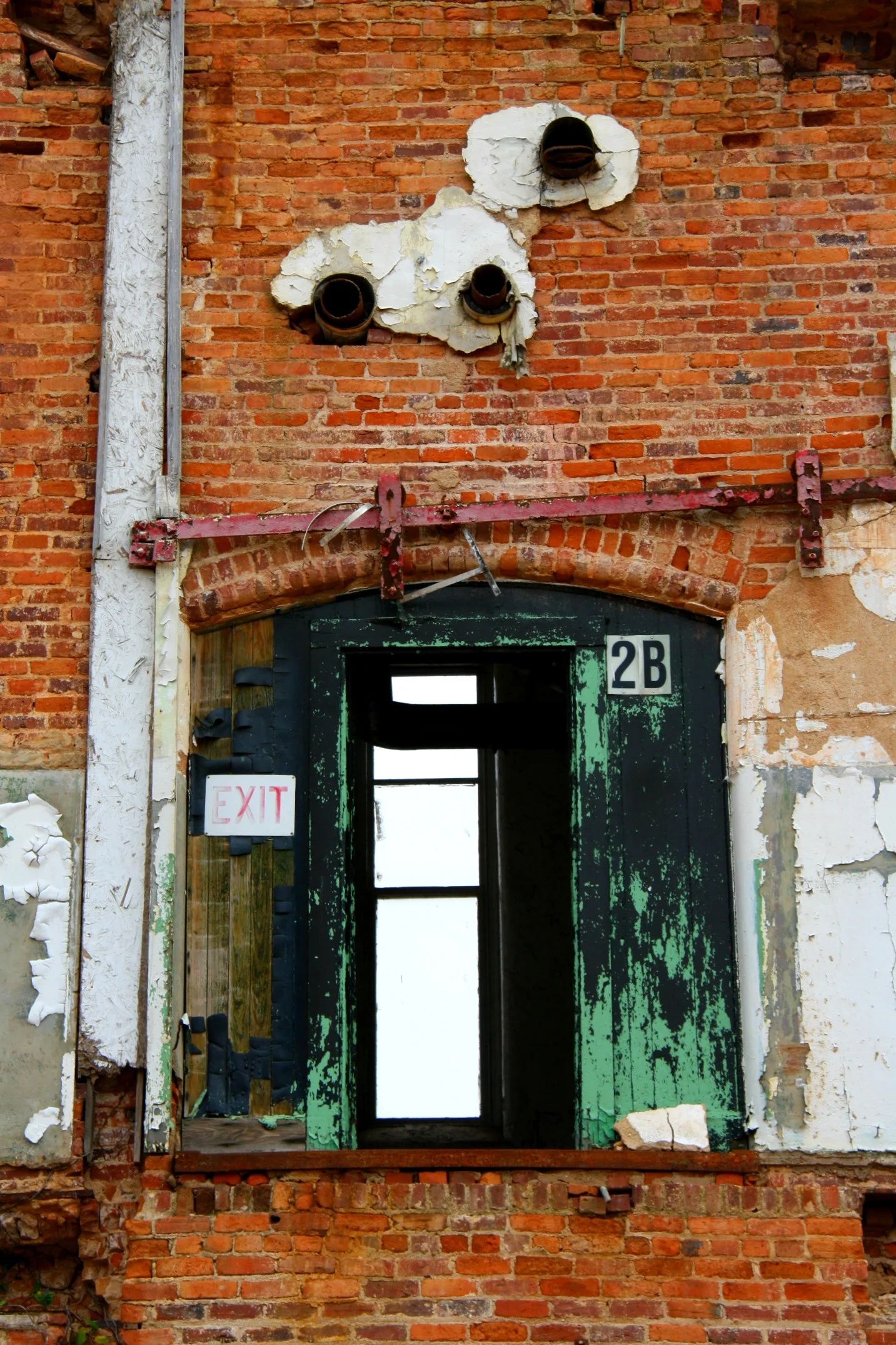 Copy of buffaloe rainbow tower door detail.jpg