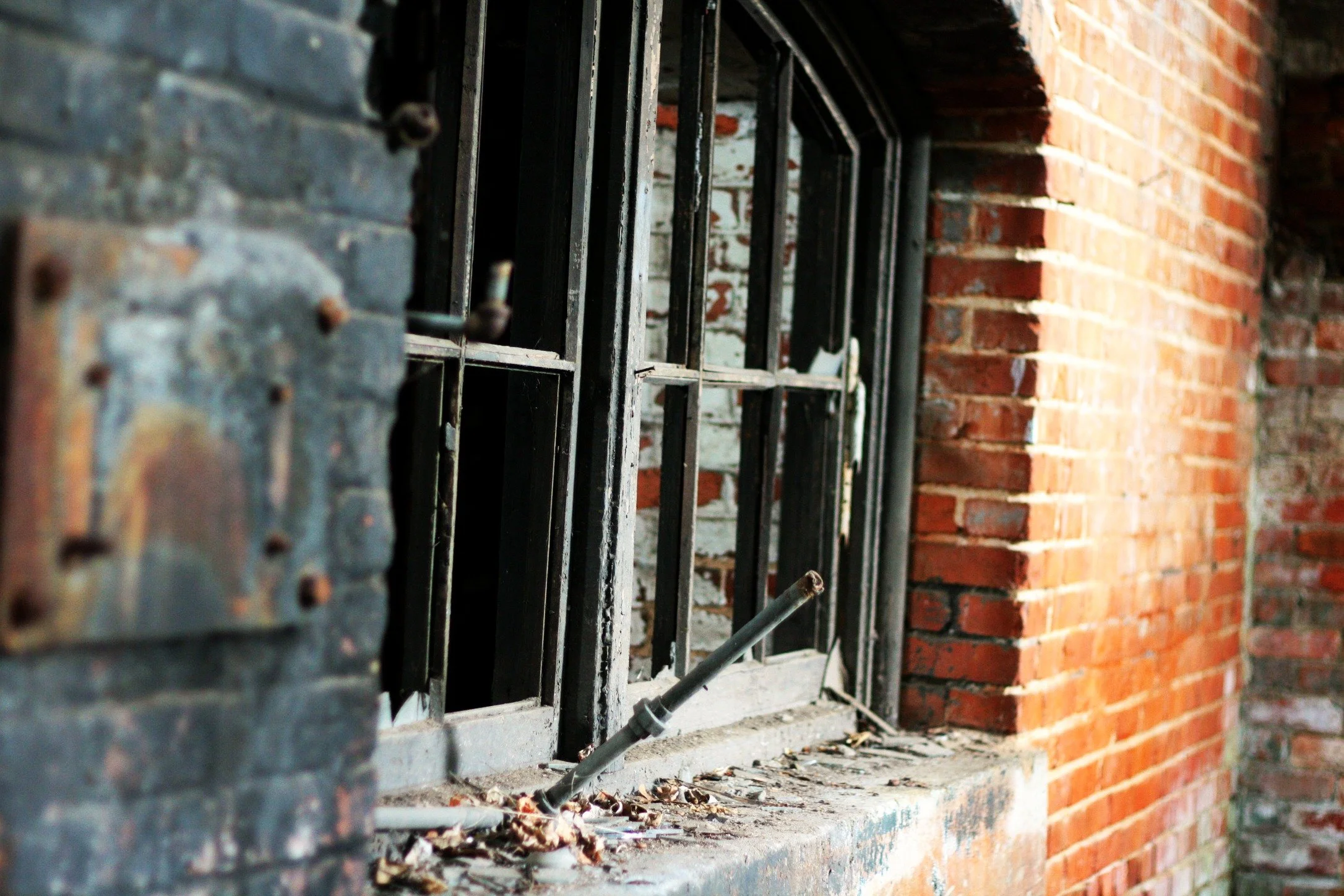 broken window color.jpg