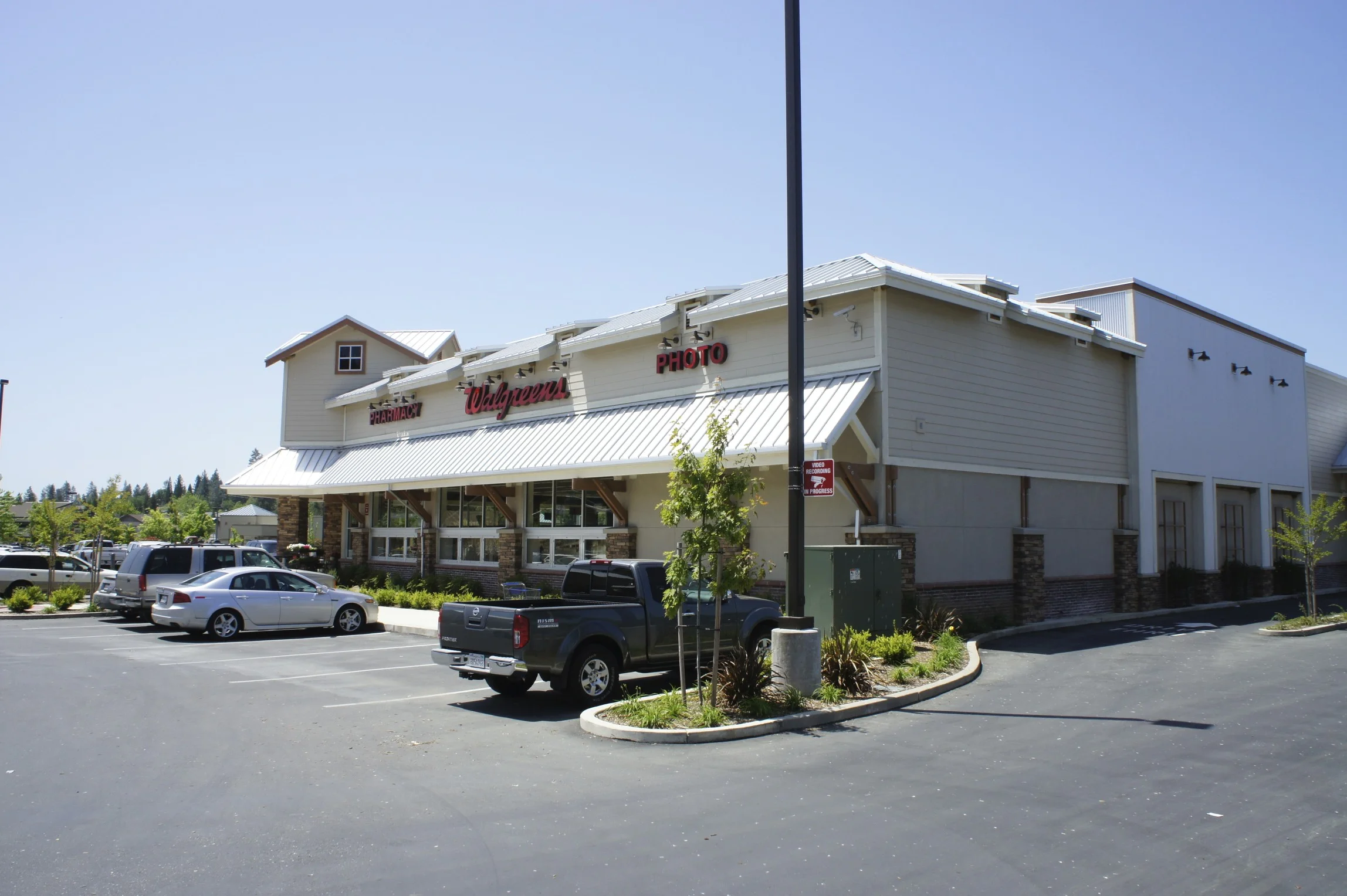 SOLD 12M Walgreens Property — 1031 Navigator