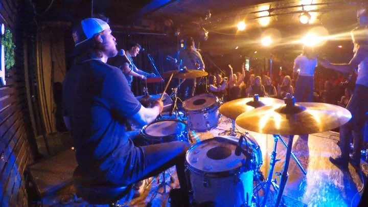 0314.25 🥁☘️

Live @ the Rivoli y&rsquo;all

🎤 @itsmesamcasey 
🎸 @alexexistsworld 
🎹 @dparkonline 
+ Tristan Schultz

#LiveMusicToronto #TorontoGigs #PopPunkToronto #RockToronto #TorontoDrummer #SamCasey #TorontoMusicScene #RivoliToronto #LiveAtRi