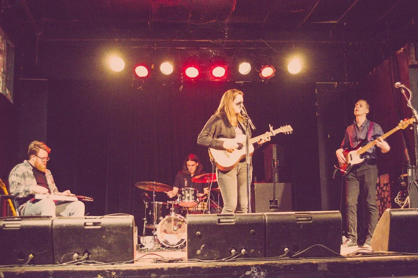 07/28/19 Claire Hunter and the Honeymooners&rsquo; dates just announced?! Come find us near ya and go listen to the record dammit...
&bull;
@clairehuntermusic @ryanjohnstonmusic 
#torontomusic
#supportlocal