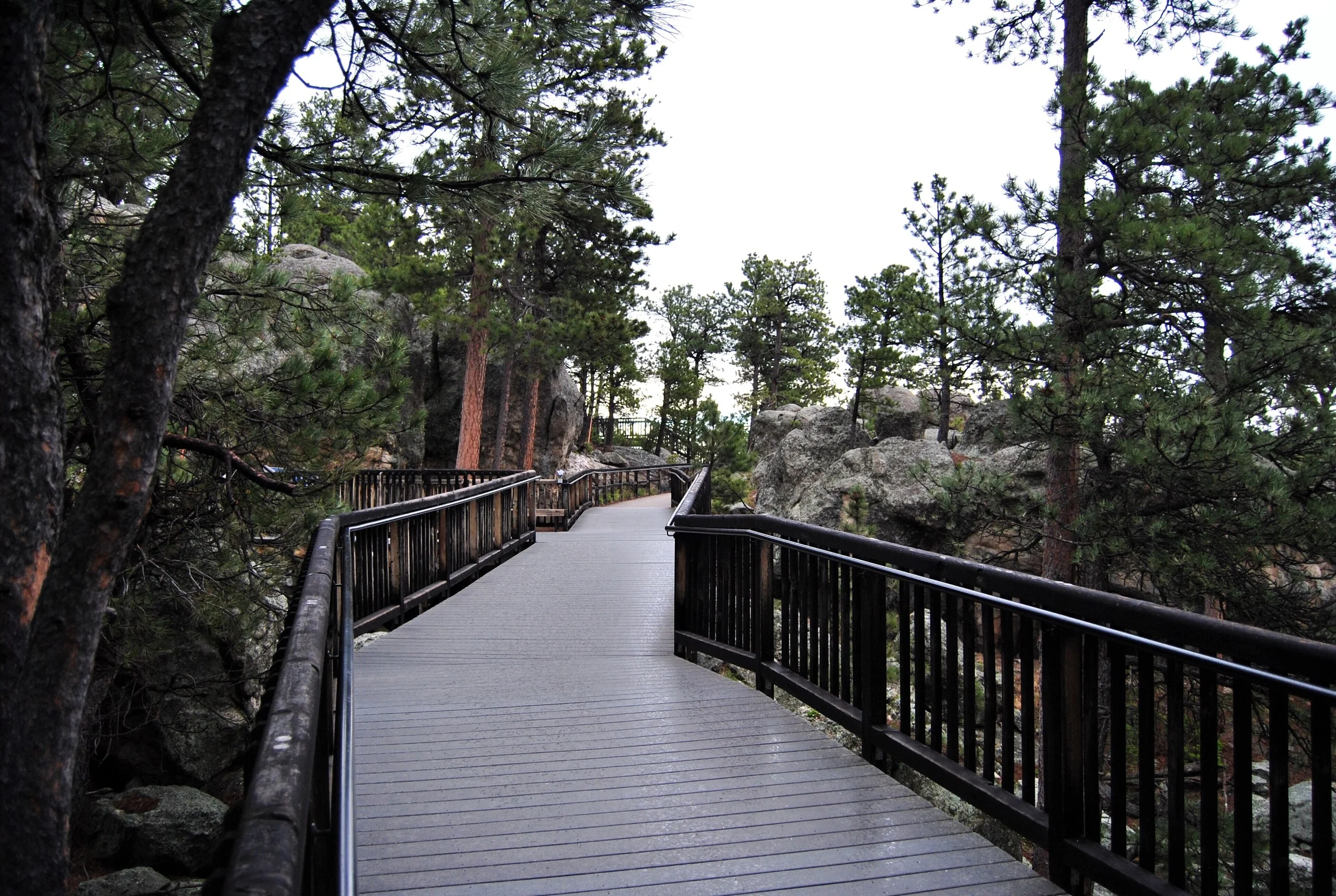 The monument had a walkway that wrapped around it, so you could see the cliff from different angles, and walk down to the artist's studio for the duration of the project. 