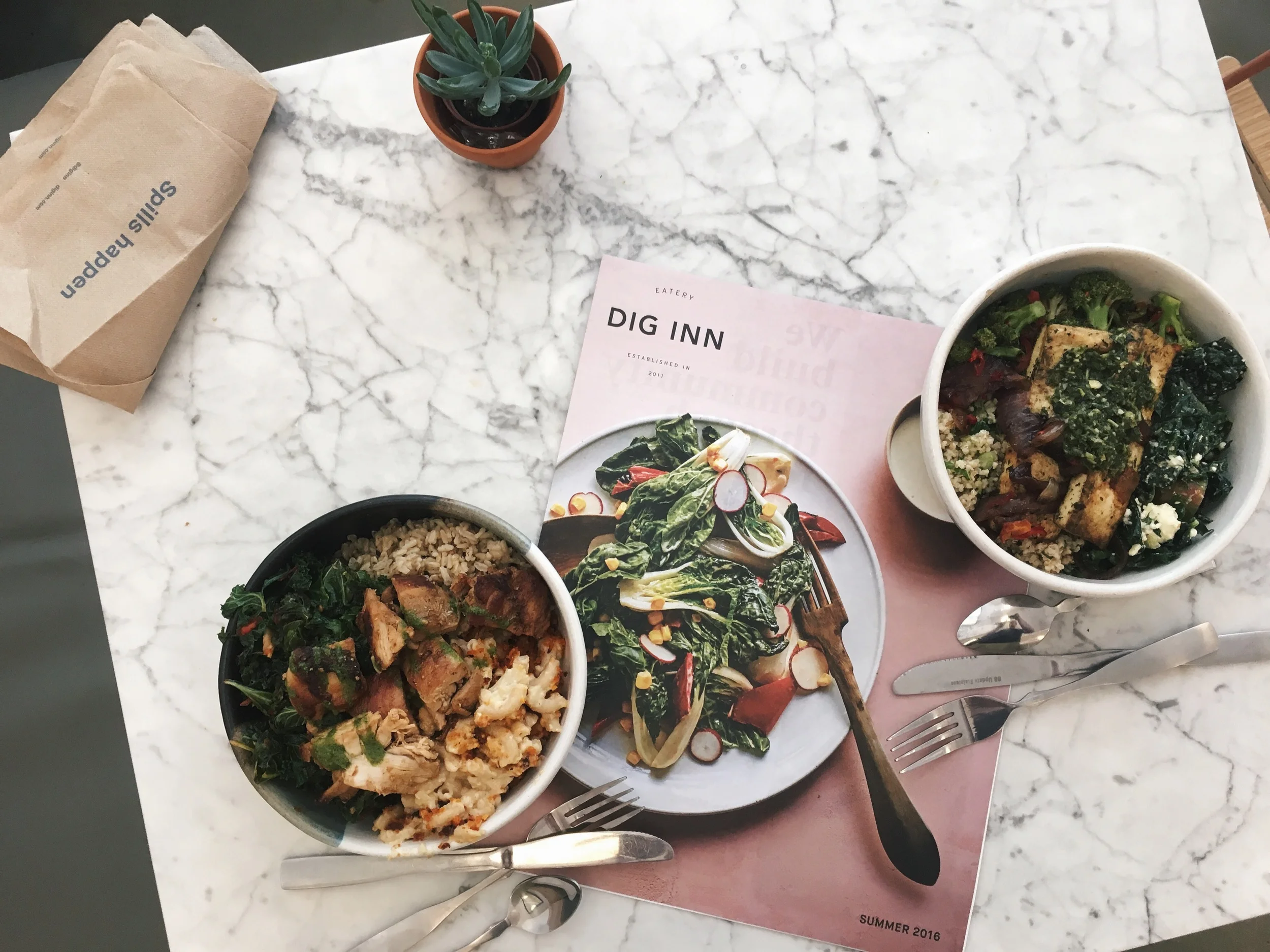 I didn't take a picture of breakfast, but here's our lunch from the other day. I got grilled chicken and mac and cheese in my bowl, because I'm a bad person.
