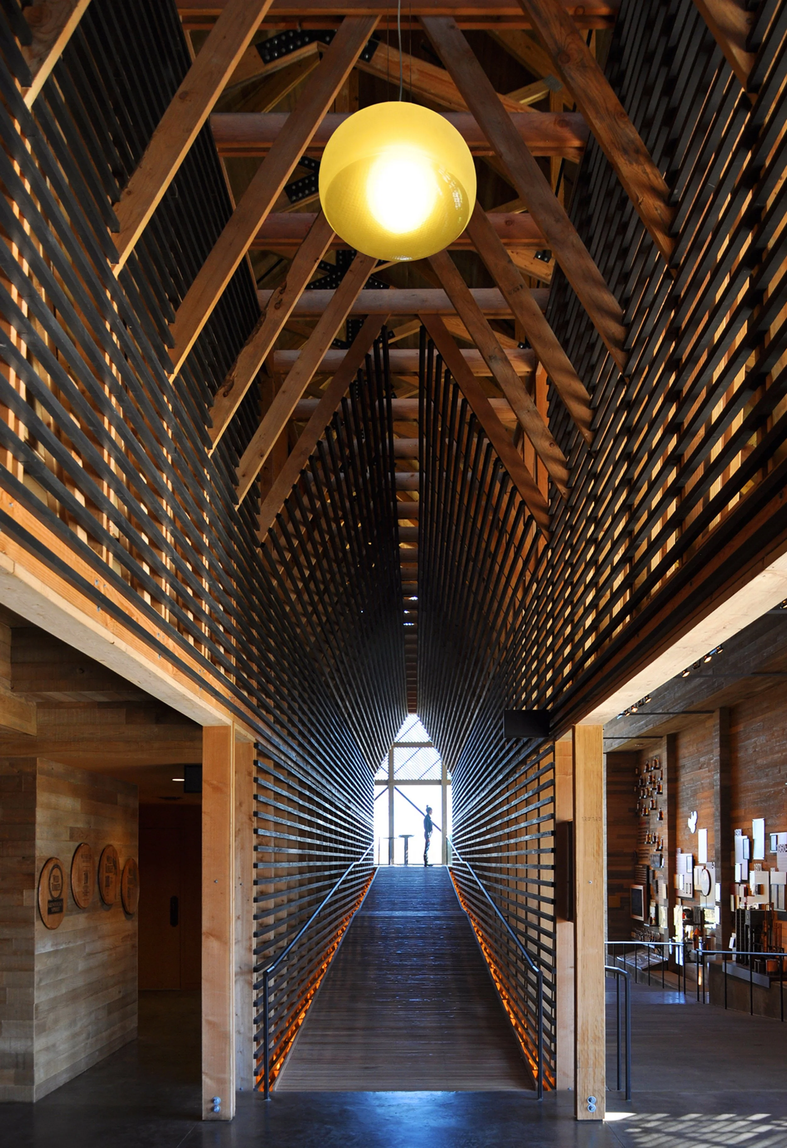 wild-turkey-bourbon-visitor-center-interior-lattice-tunnel-ramp-approach-circulation-tasting-room-lawrenceburg-kentucky-deleon-primmer-dpaw.jpg