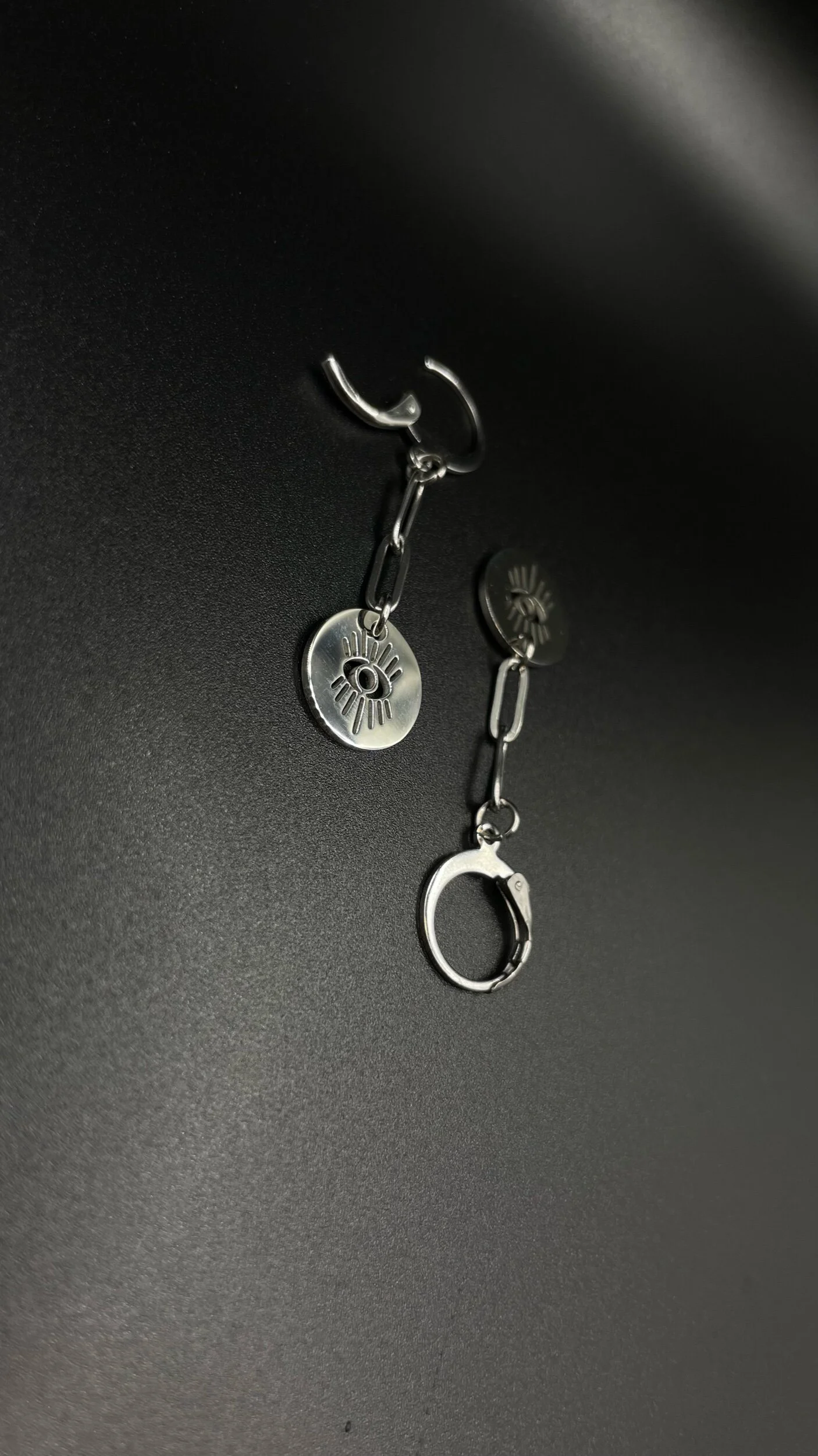 3D42FF03-9001-4403-9941-72FEF36E6348