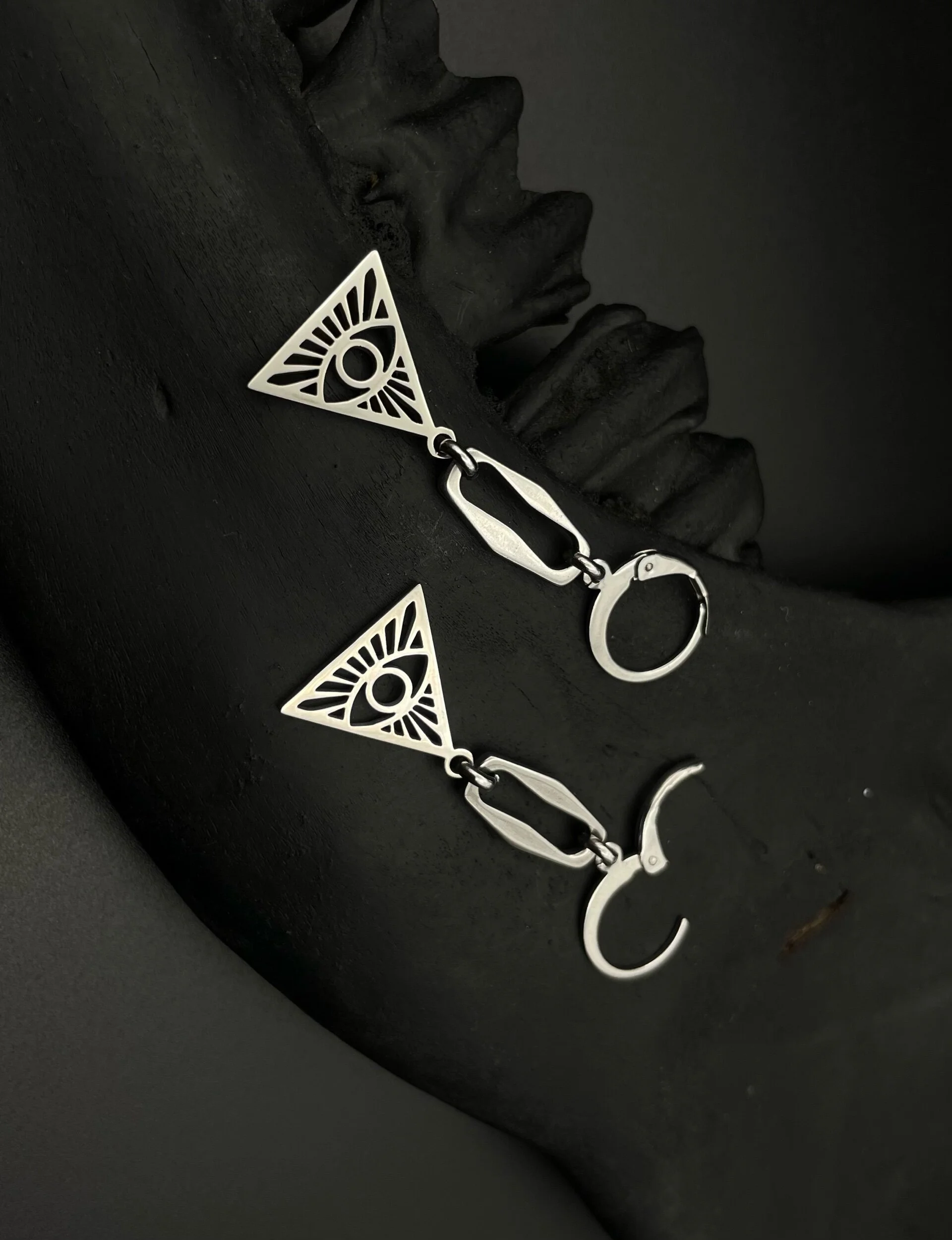 4A6562CF-53C5-4230-98E0-42A065A07A08