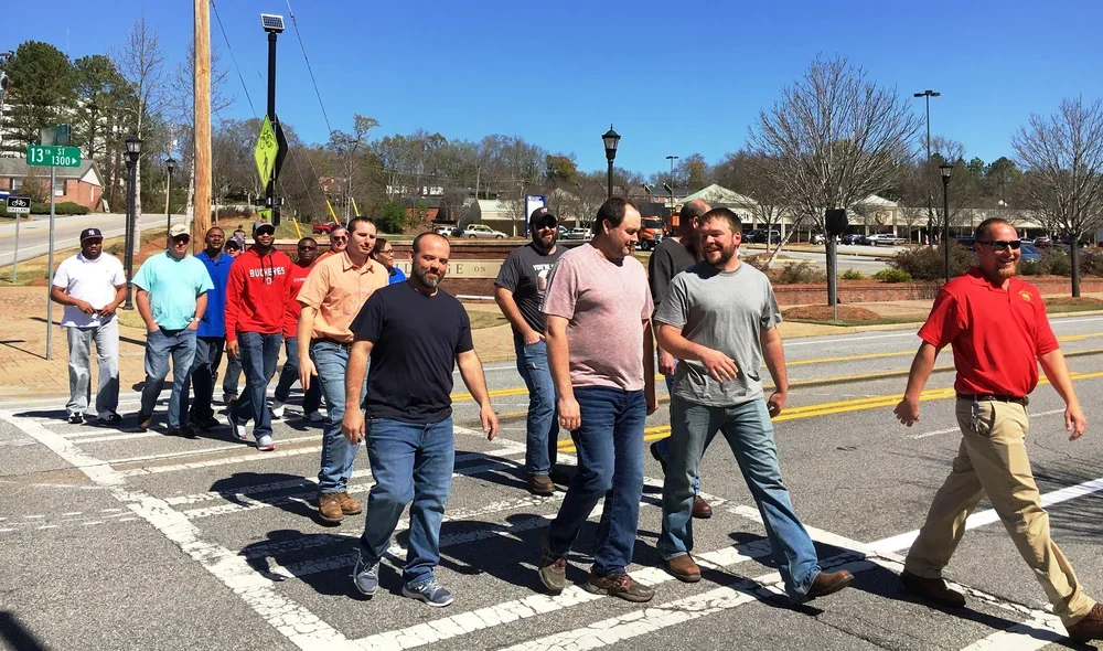 New three lane safe crossing