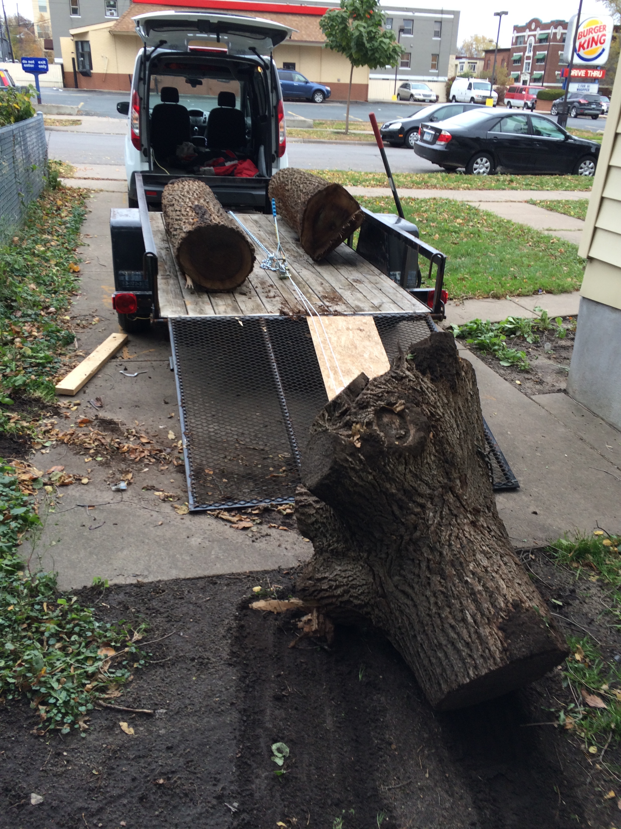 Winching logs onto the trailer