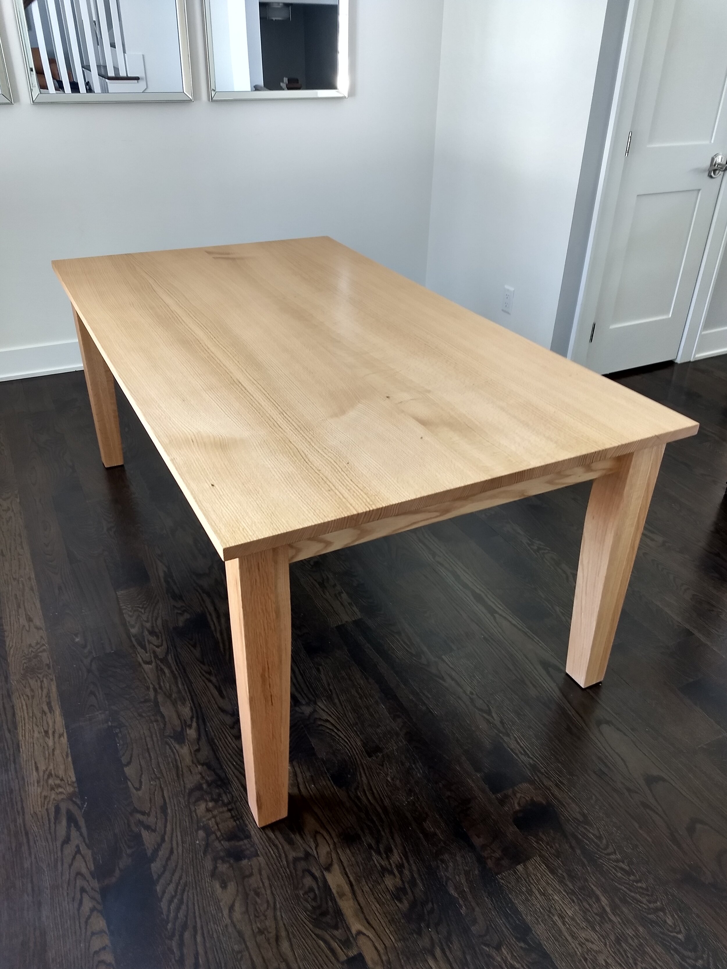 Red Oak Dining Table with Leaves
