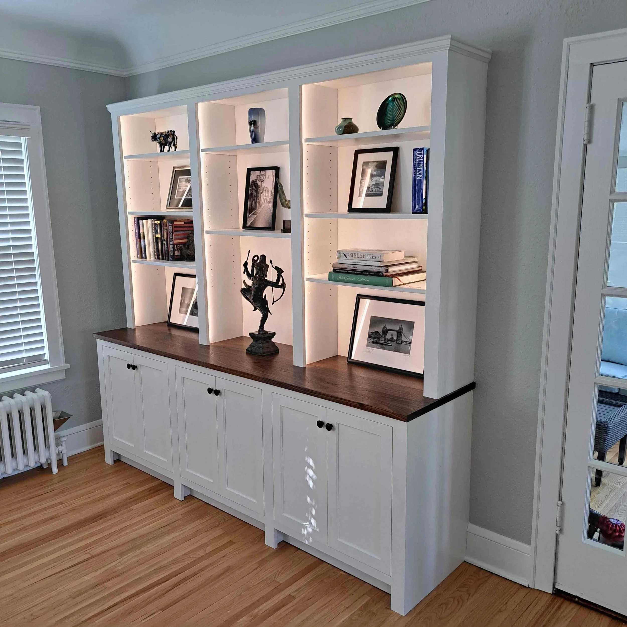 Living room cabinets corner view