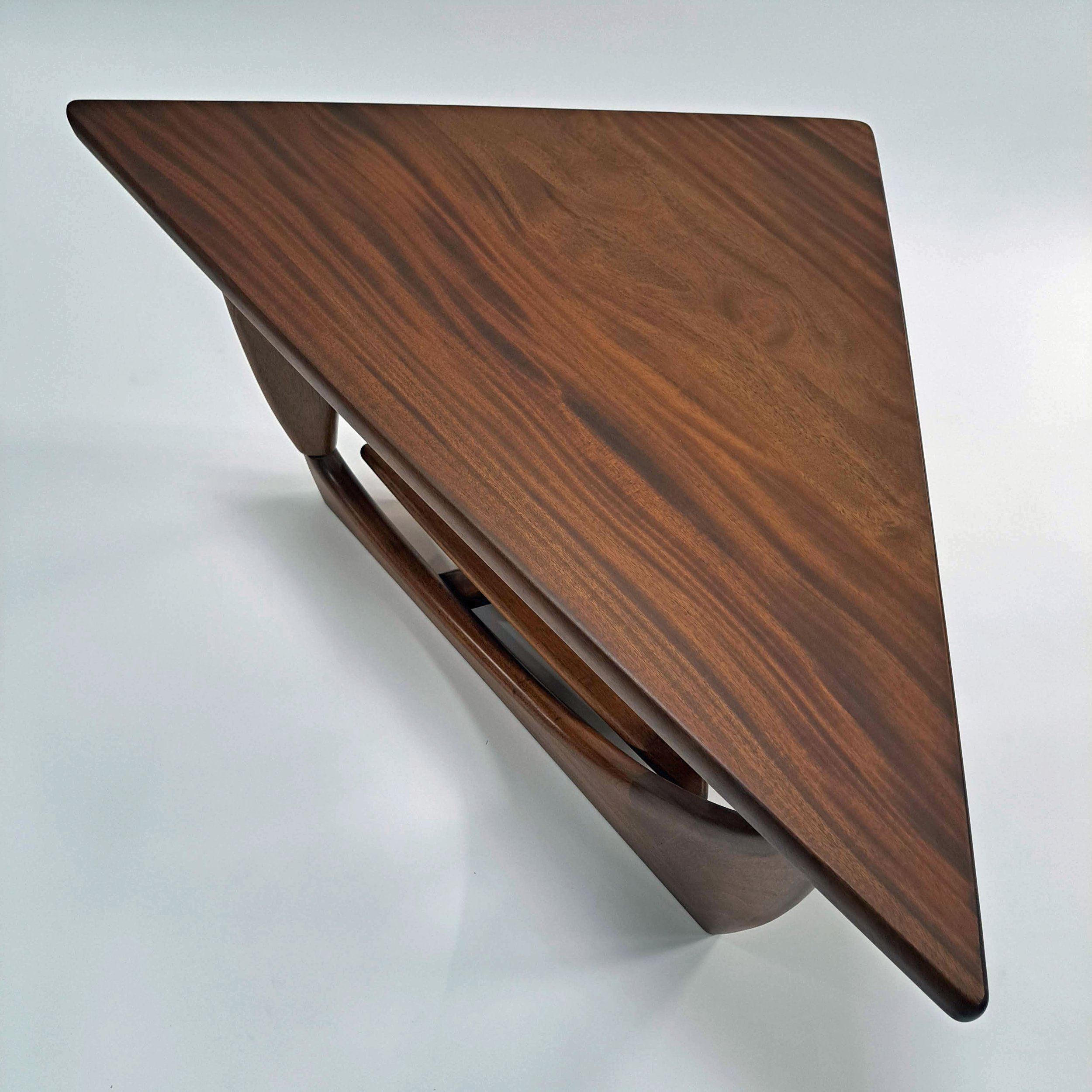 Noguchi inspired triangle end table top detail