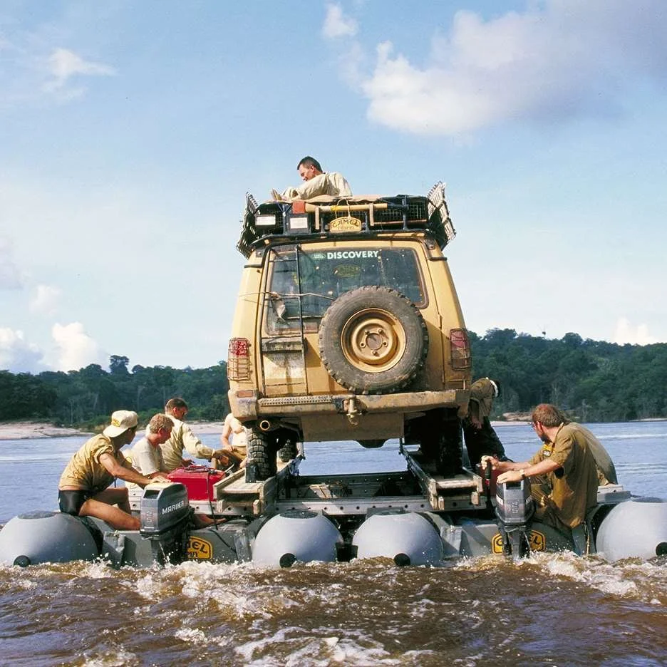 camel-trophy-1990-land-rover-discovery-boat-goodwood-24032021.jpeg
