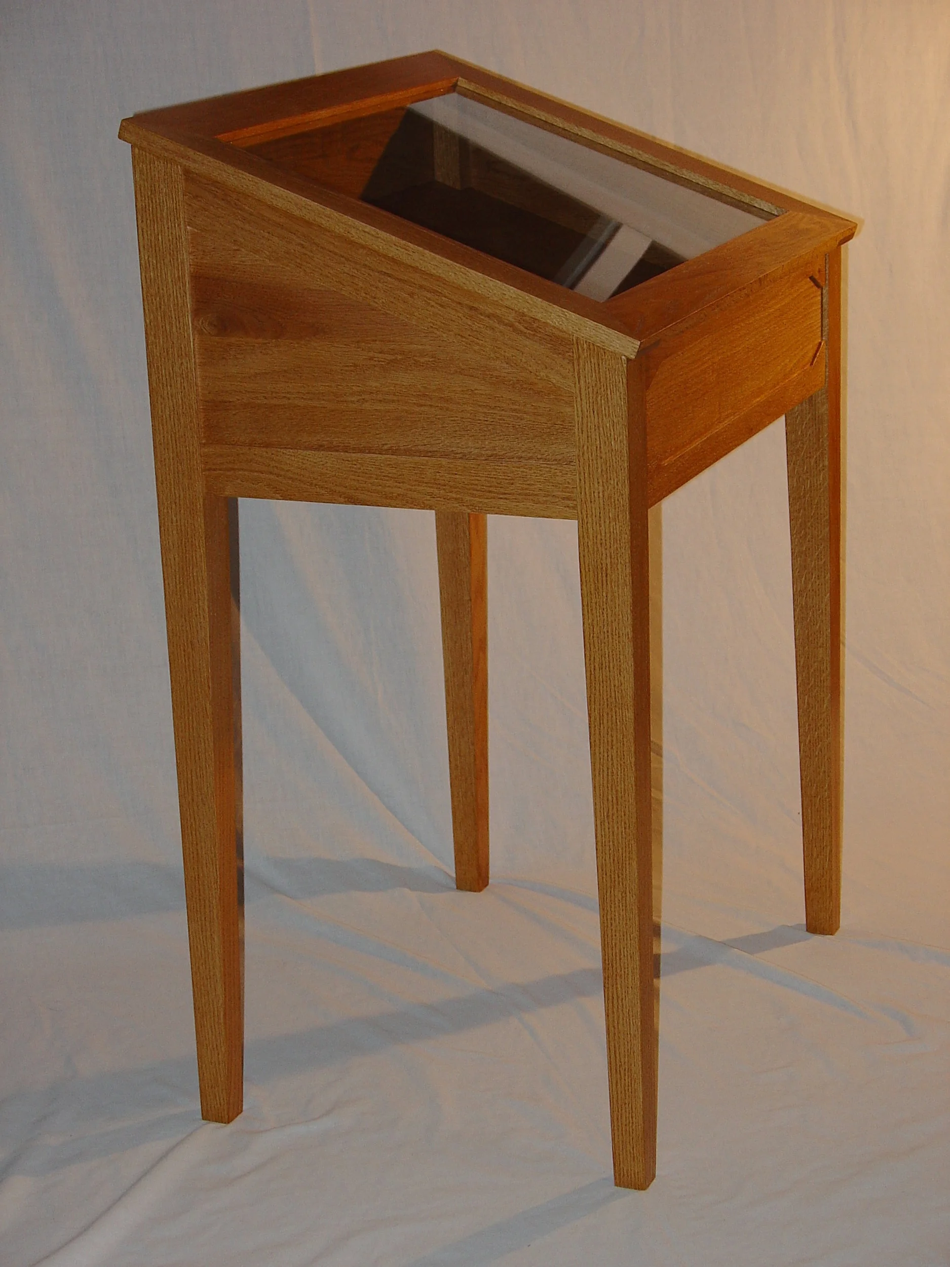 Open Book Stand