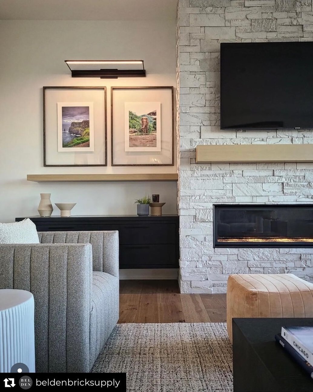 Repost from @beldenbricksupply
&bull;
Showcasing the stunning work of @cvi_design! We feel so fortunate to work with such talented people! 

#fireplace
#fireplacedesign 
#fireplacegoals 
#interiordesign 
#housegoals 

Interior Designer: @cvi_design 
