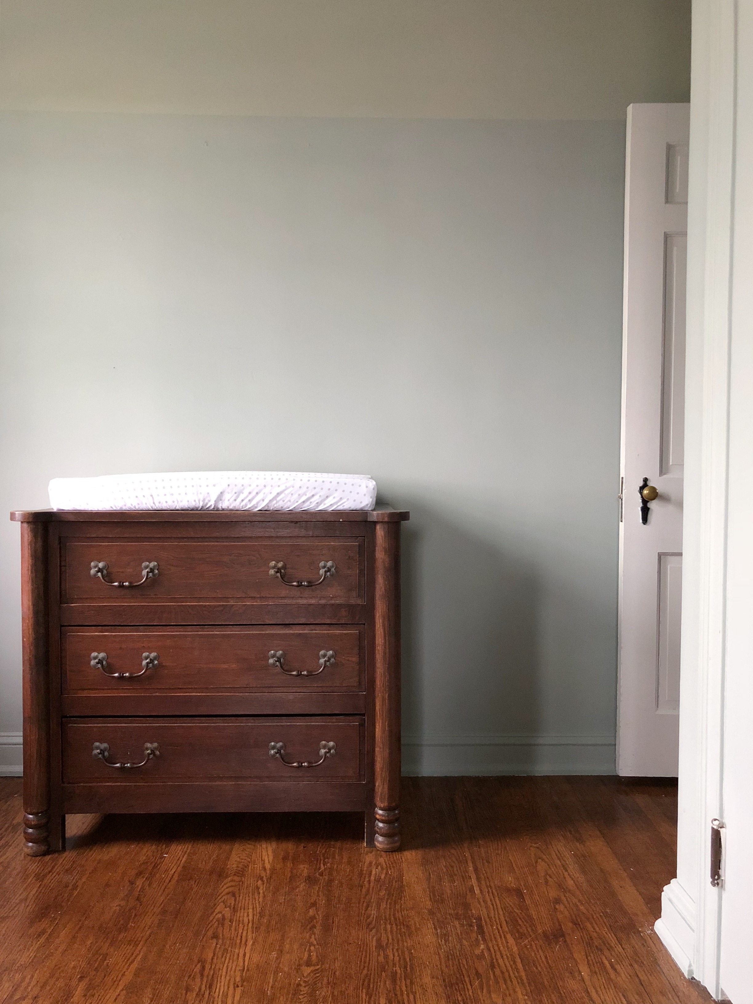 changing table 2.jpeg