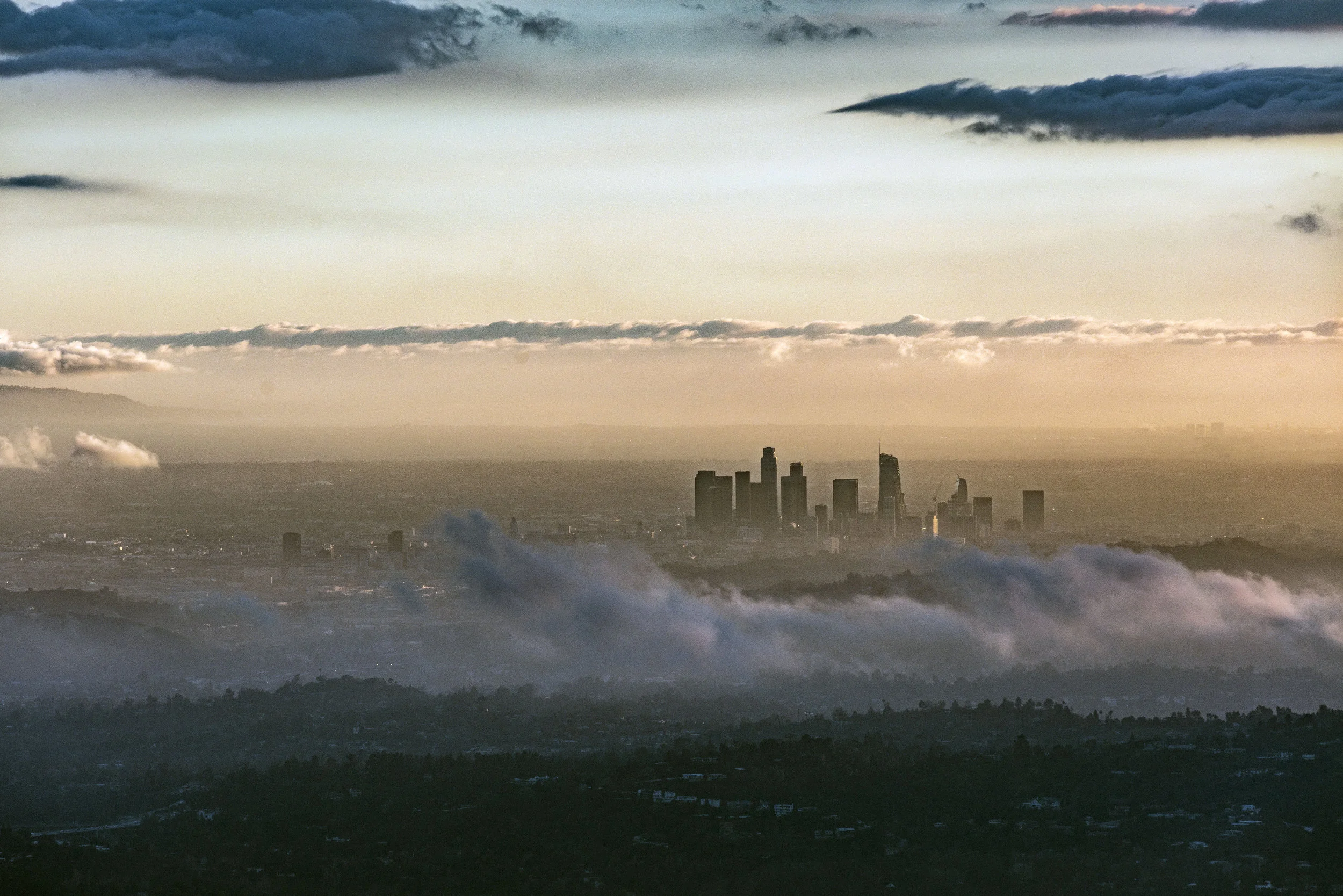 lawrence-vaughan-griffin-los-angeles-skyline-sunset-200555361.jpg