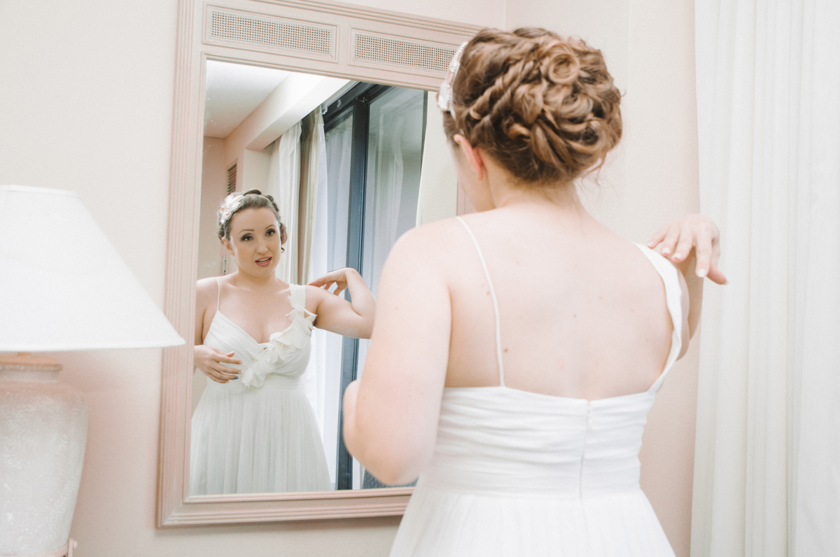 Hawaii Destination Wedding Photography - Stephanie and Luke's Oahu Wedding