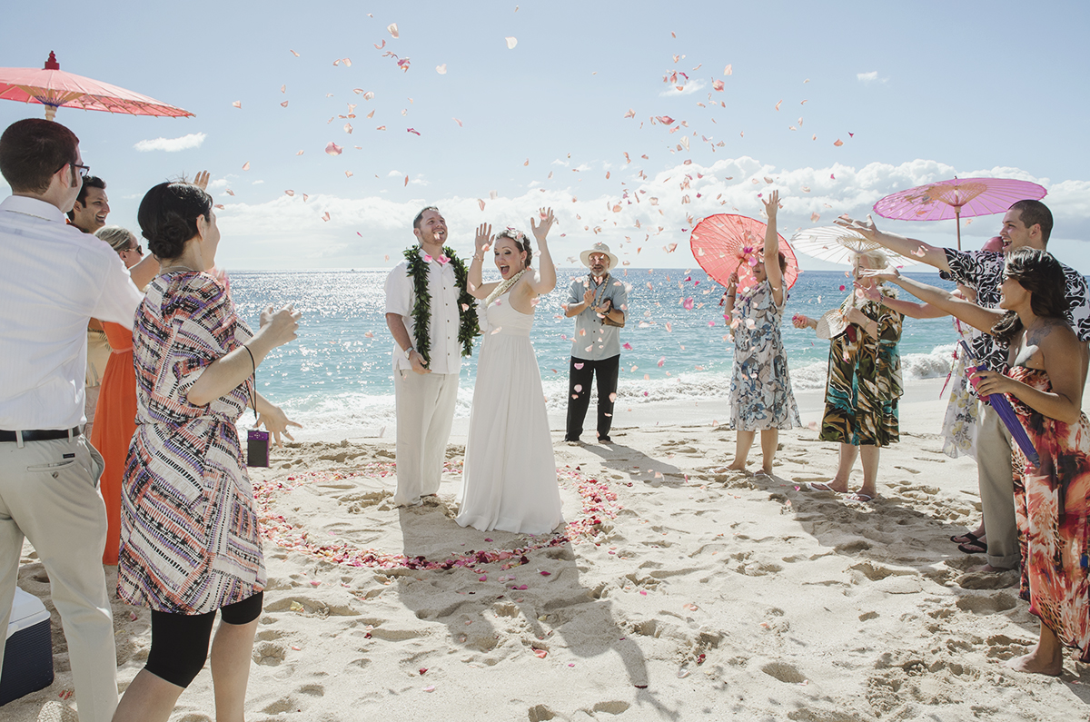 Hawaii Destination Wedding Photography - Stephanie and Luke's Oahu Wedding