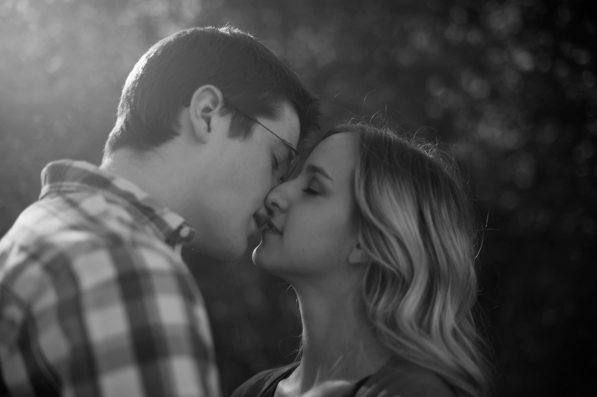 Couple Portrait Photography; Taryn &amp; Nick's Anniversary Session