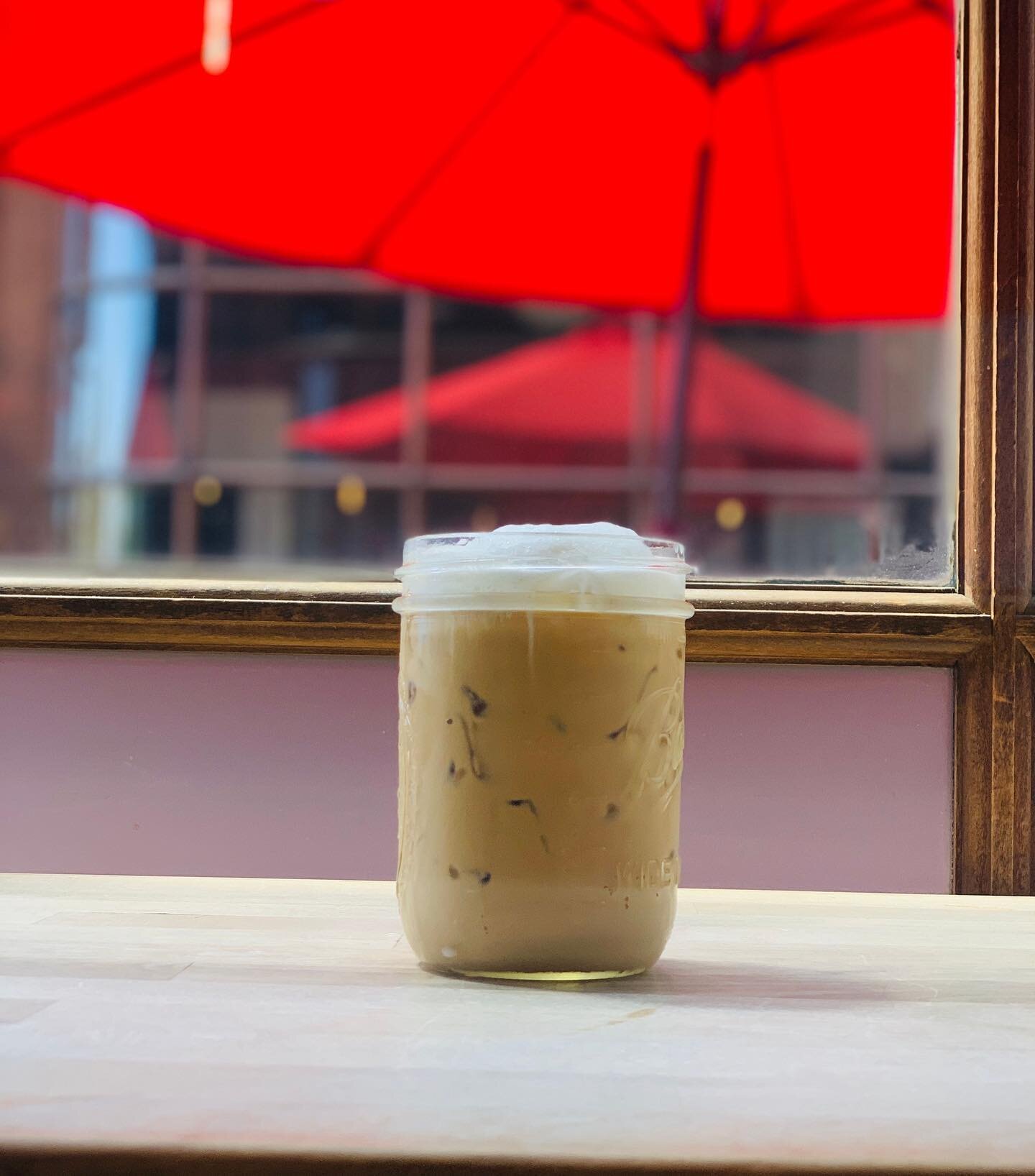 Nothing like a fluffy and marshmallowy iced cappuccino to start your day⠀
⠀
⠀
⠀
⠀
⠀
#floatcoffeeshop #floatpasadena #coffeeshop #coffeehouse #coffeeblog #coffeeaddict #coffeedaily #baristagram #baristalife #baristadaily #coffeeshopvibes #coffeebar #c