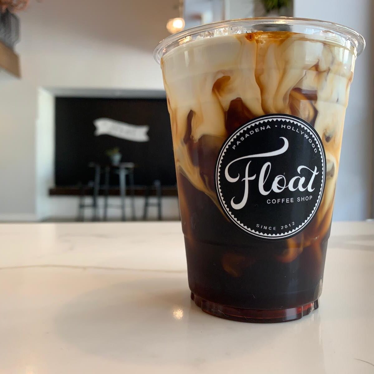 Morning!☀️
How do you like your cold brew coffee?! Black? With a touch of cream? Or over Vanilla Ice cream?! 🍨❤️
.
.
.
#floatpasadena #floatcoffeeshop #floathollywood #hollywoodlife #eeeeeats #coffeelover #coldbrewcoffee #coldbrewfloat #coffeeshopvi